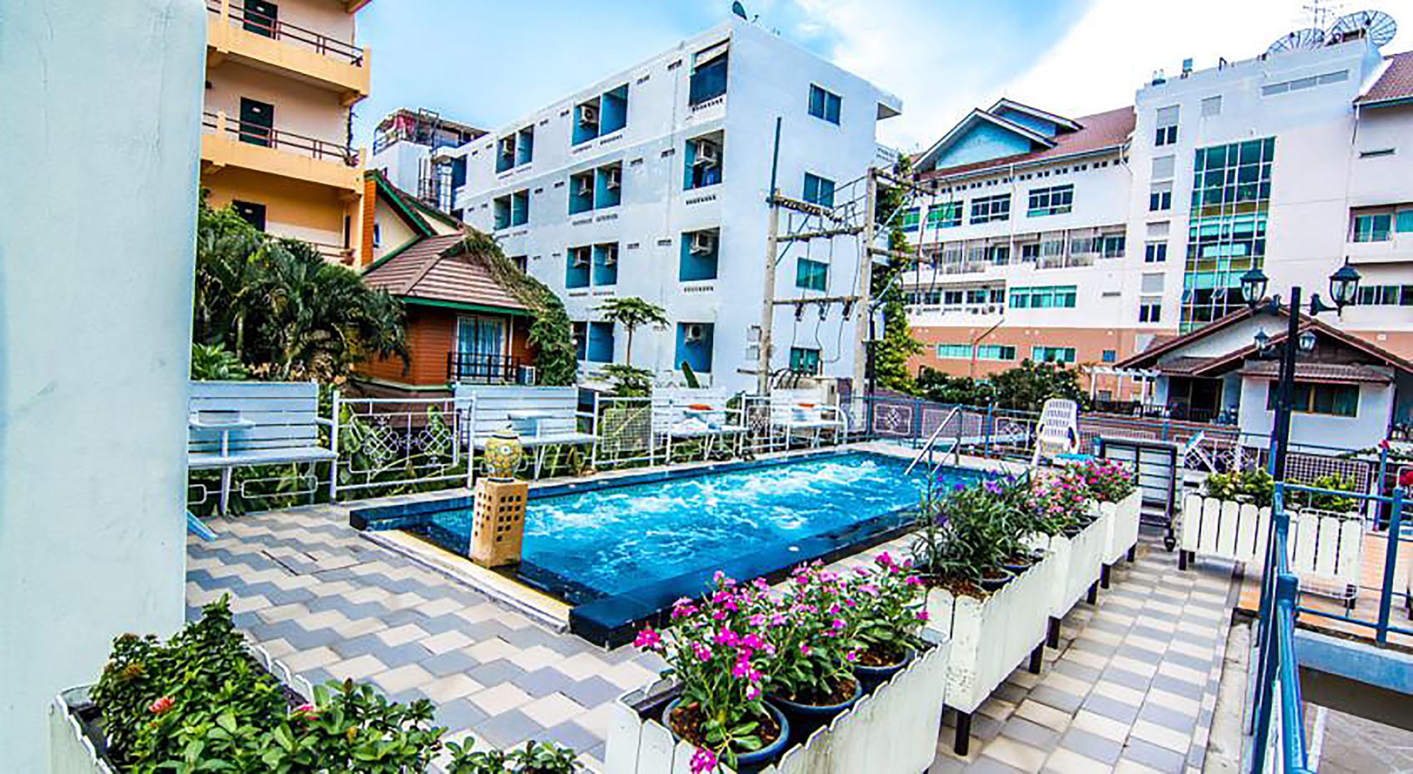 สุทัศน์ คอร์ท 4 โรงแรม Pattaya