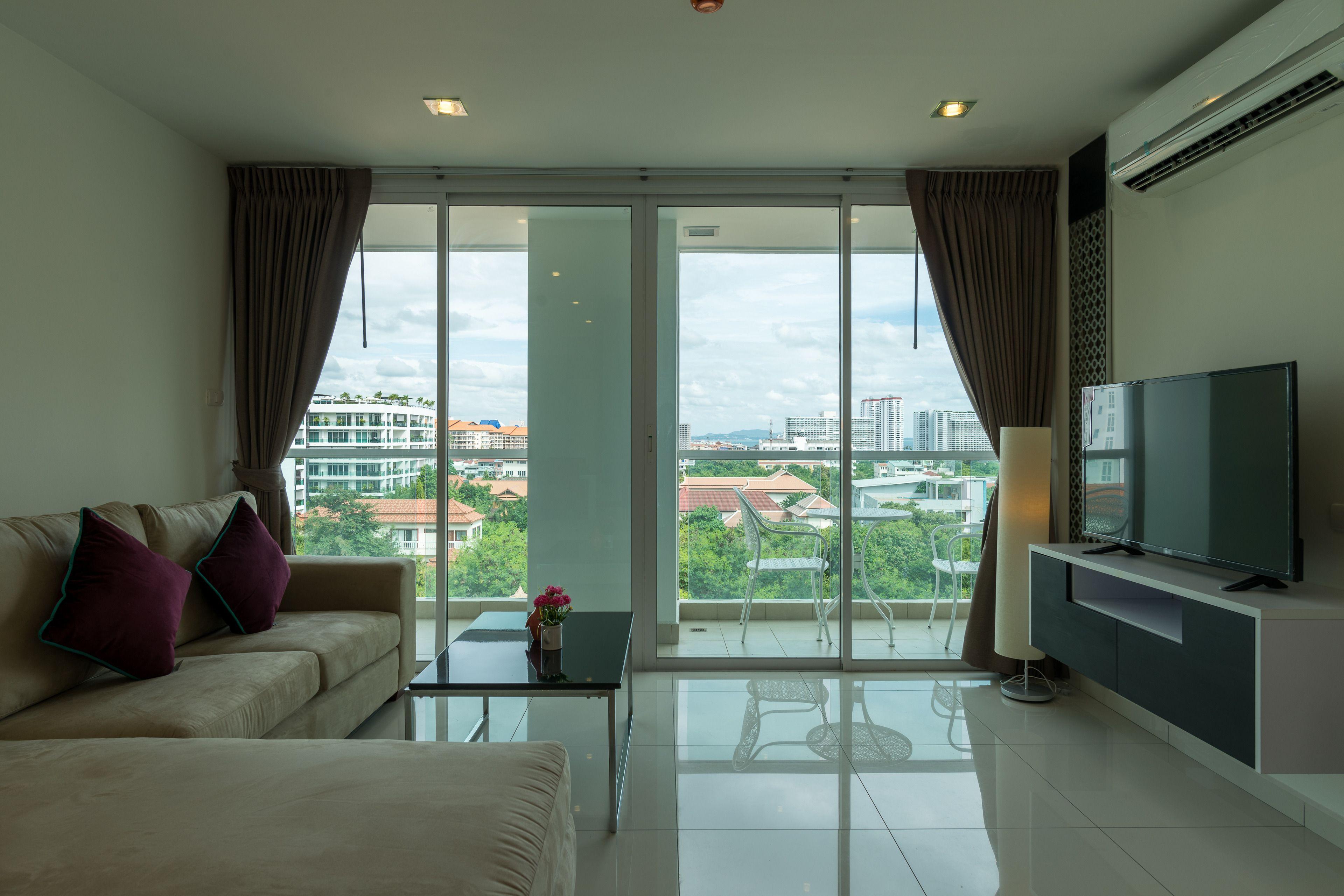 Art On The Hill By Sunny Pattaya