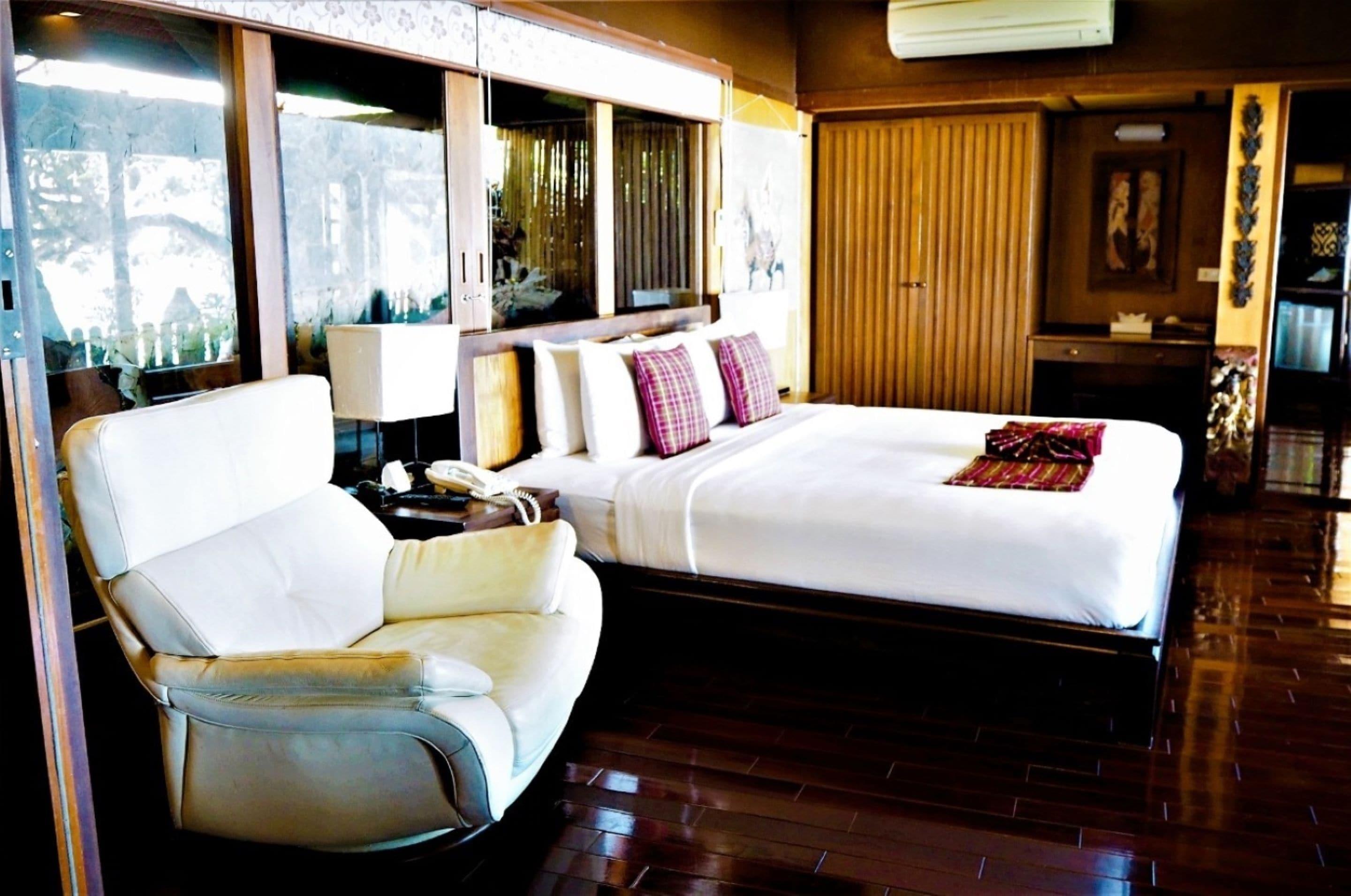 Birds And Bees Resort Pattaya