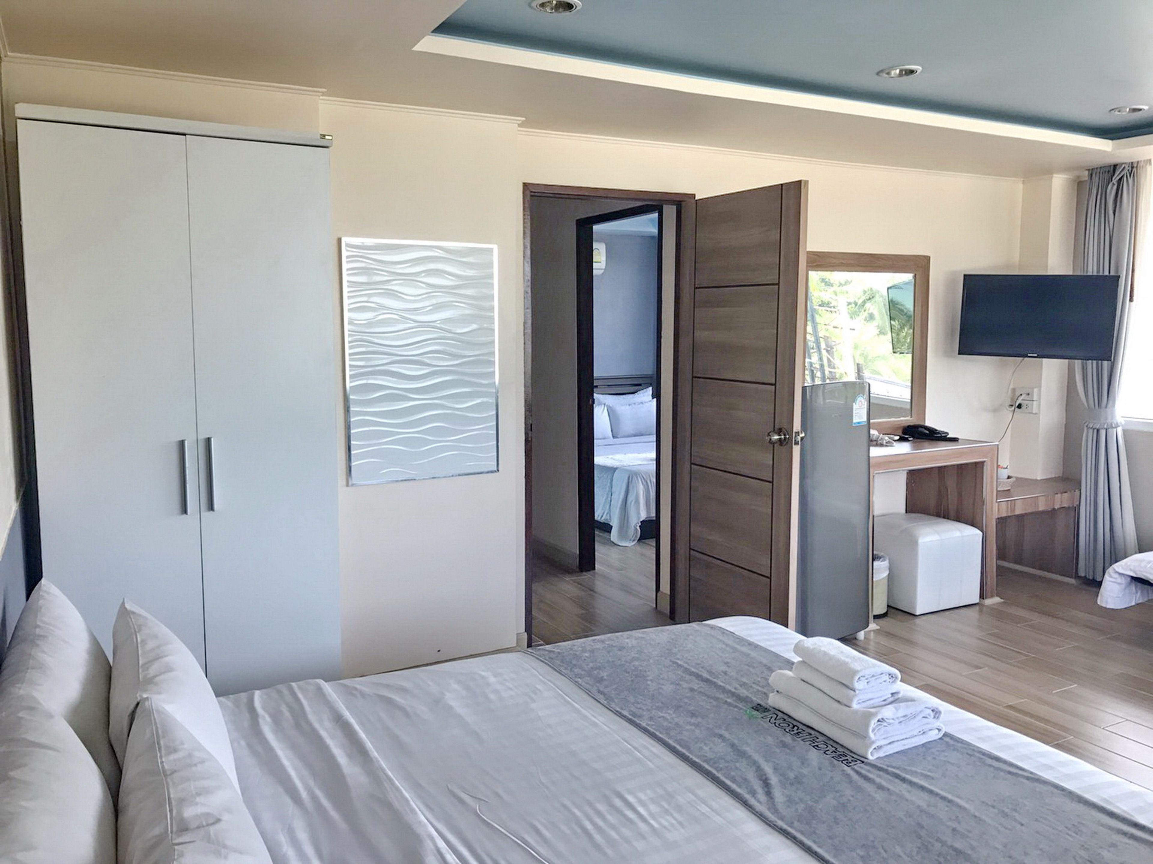 The Front Resort, Pattaya