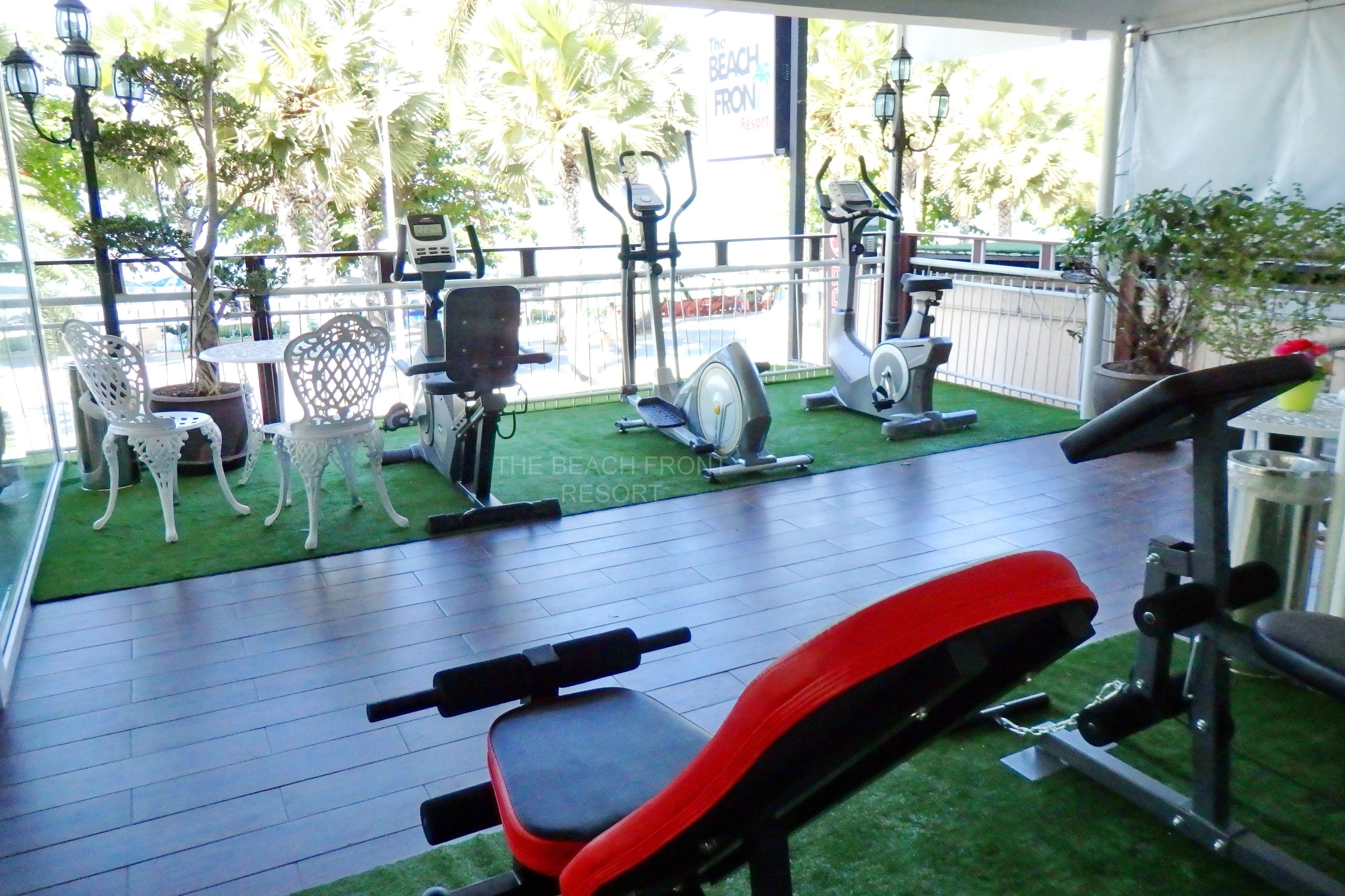 The Front Resort, Hotel 3*