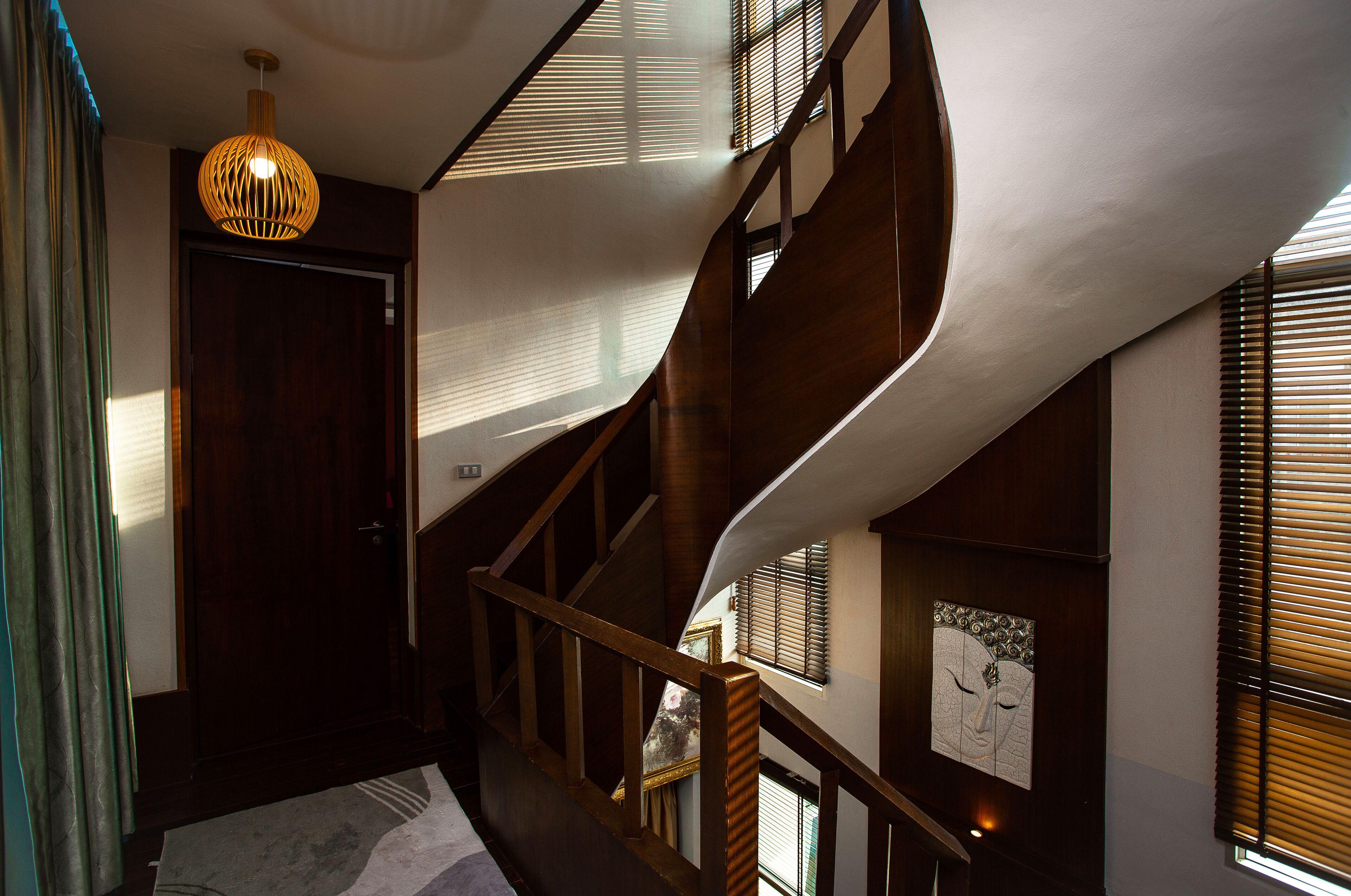 Nagawari Art Maldives Bbq Pattaya Villa Hotel