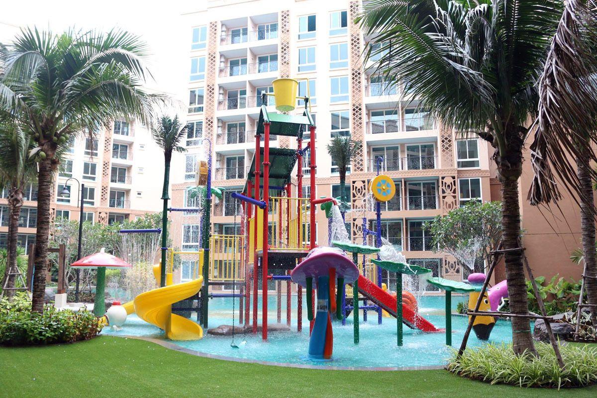 Atlantis & Water Park By The Sea Hotel 2*