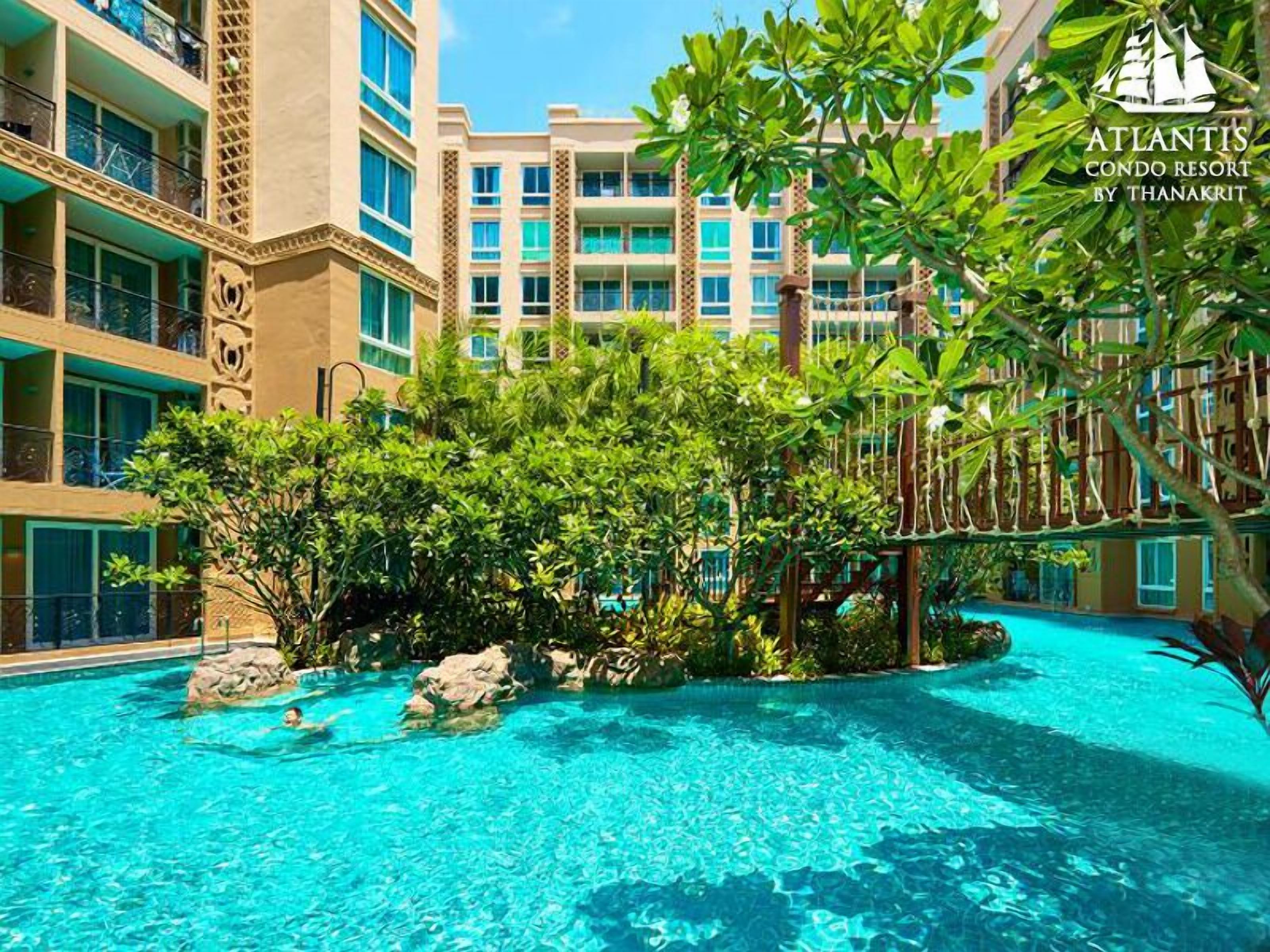 Atlantis & Water Park By The Sea Hotel