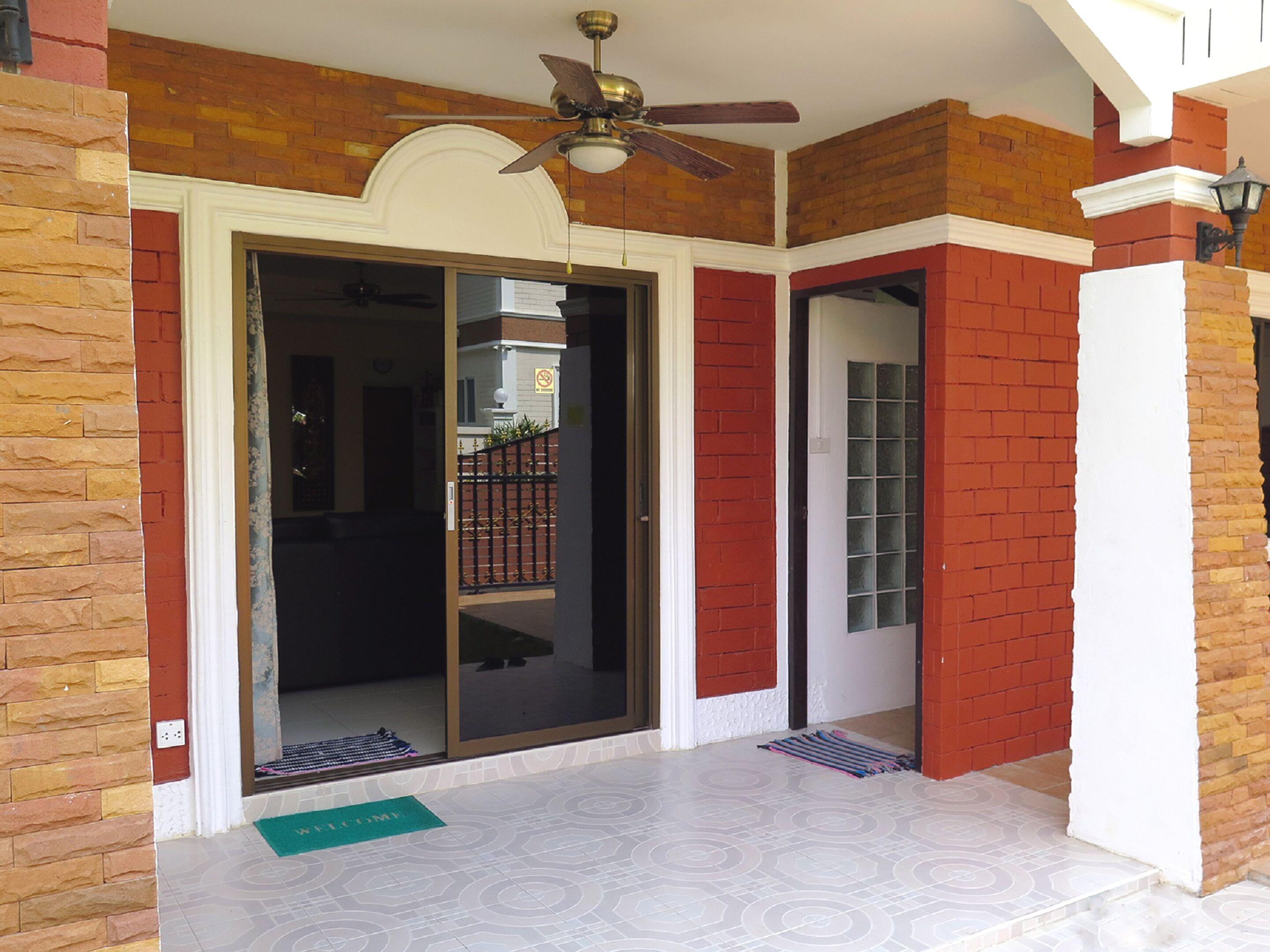 Hotel Garden - Pattaya House Walking Street Ban Nong Tabaek