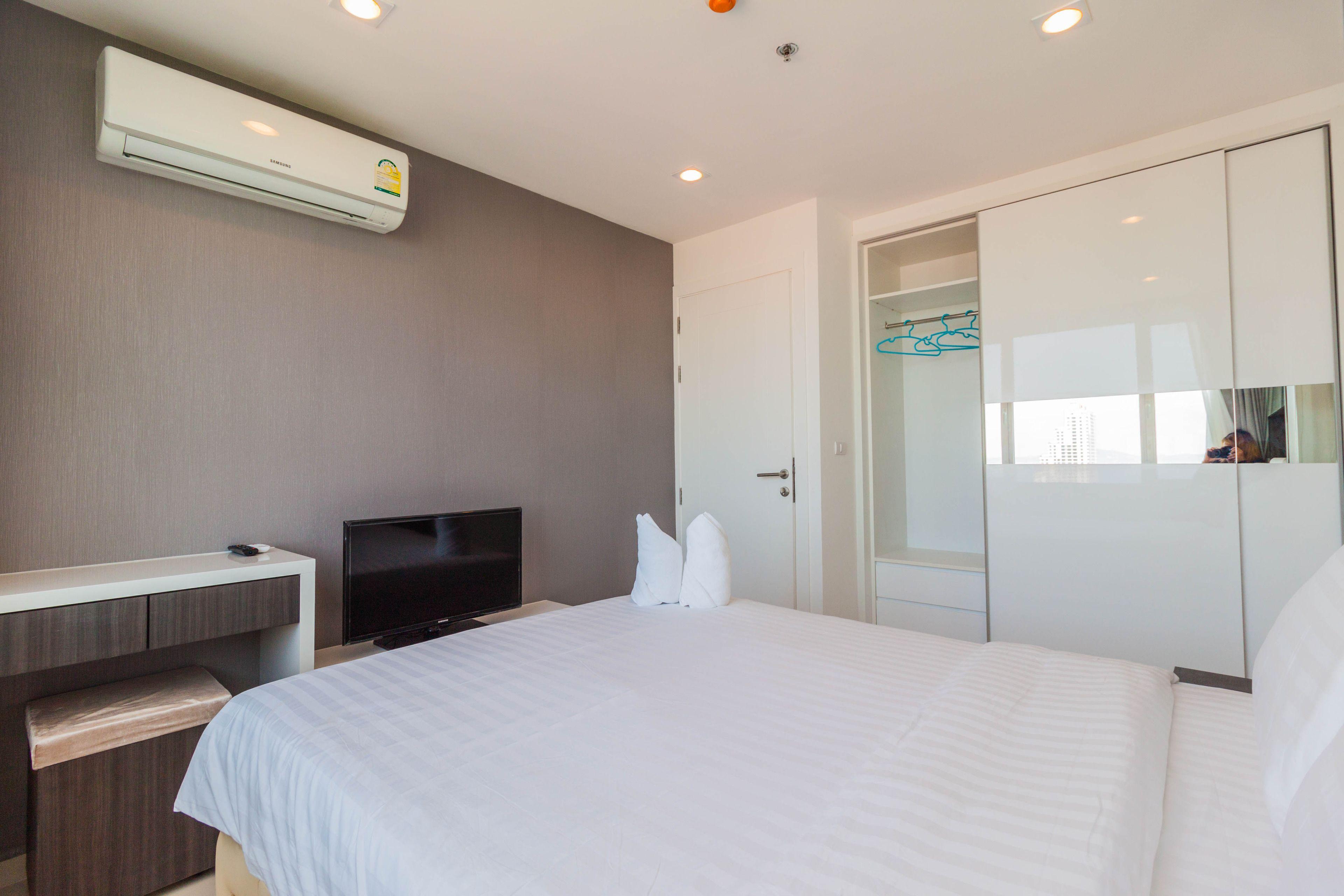 Apartment Vision Pratumnak By Sunny