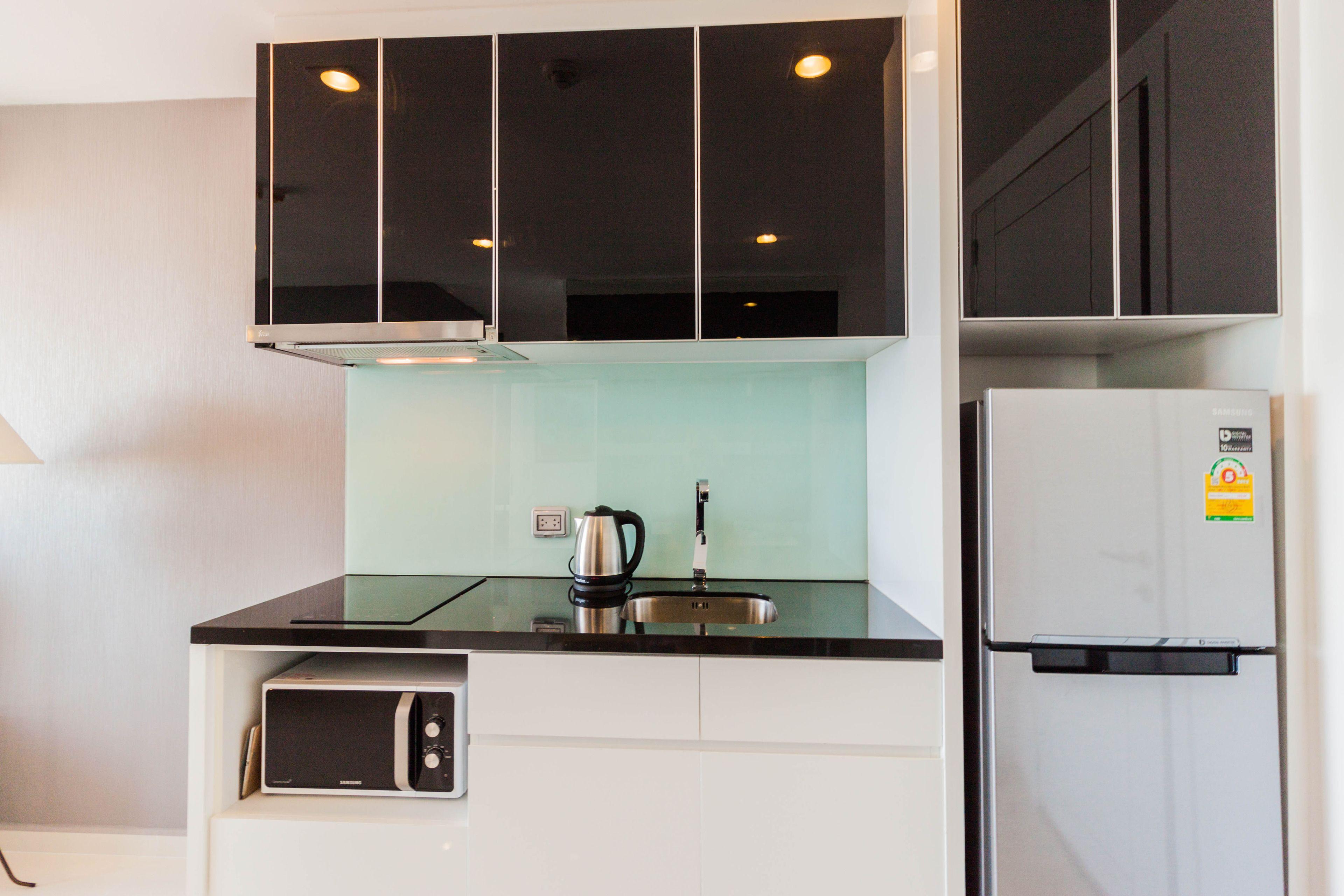 Vision Pratumnak By Sunny