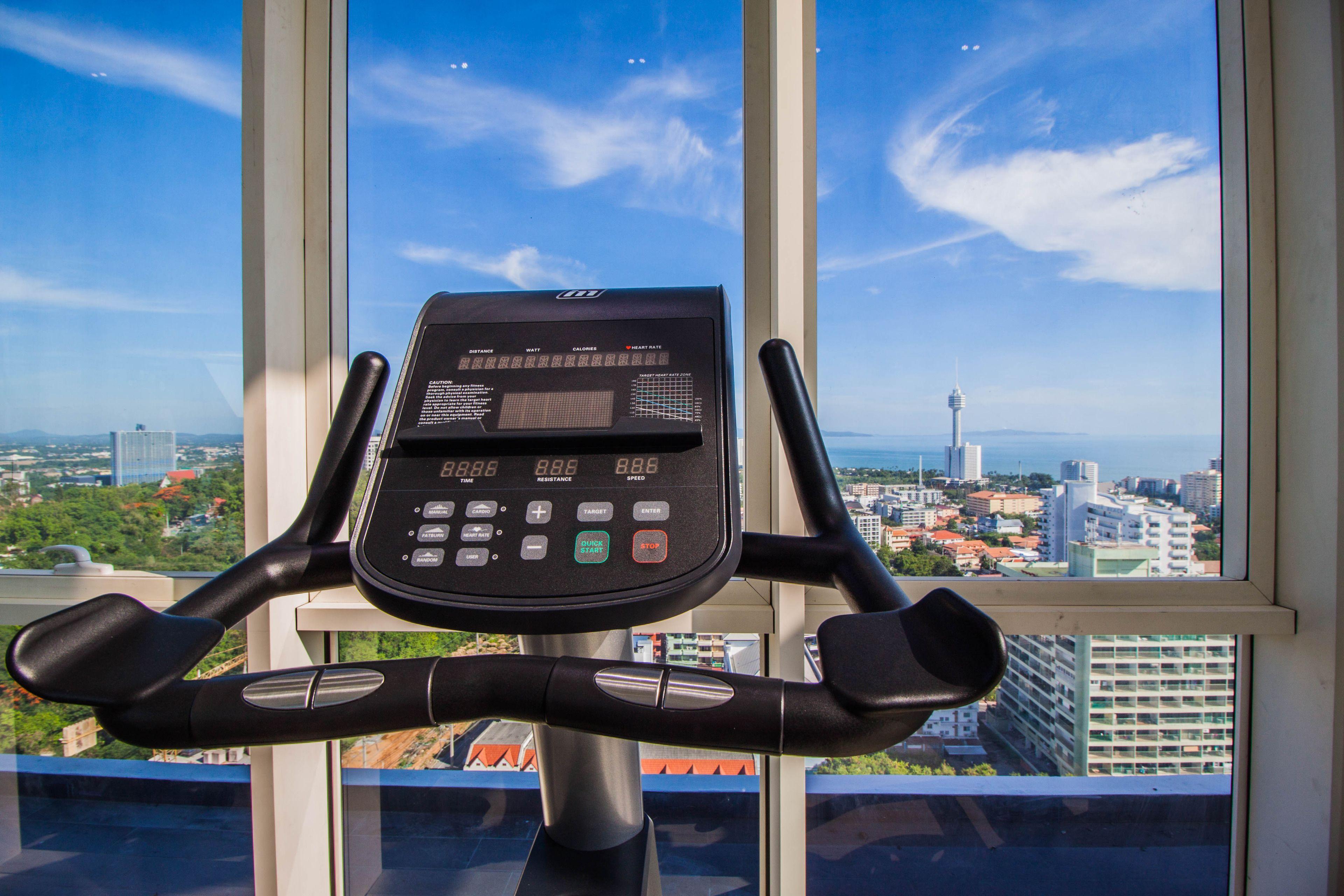 Vision Pratumnak By Sunny