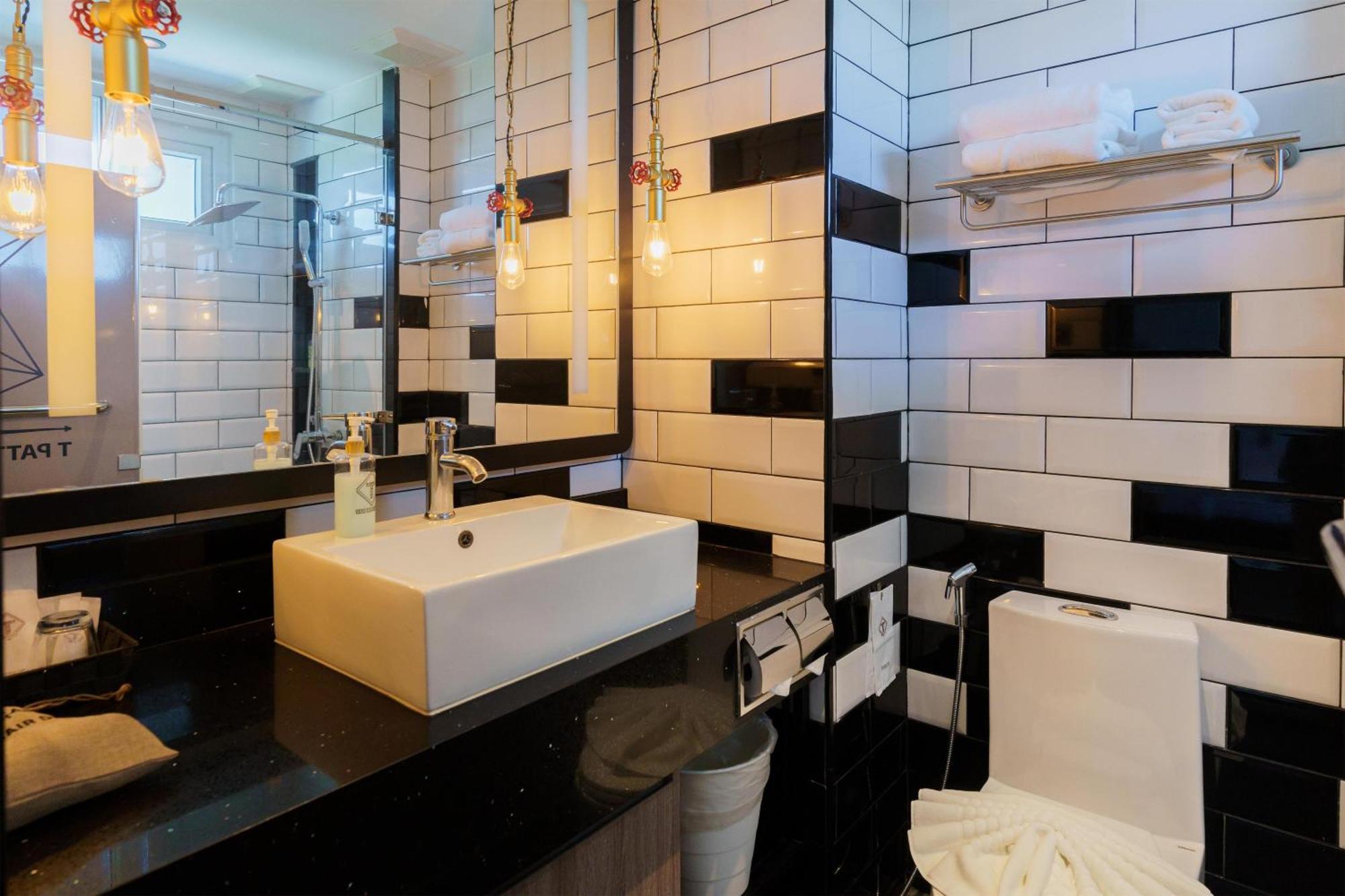 Surestay By Western T Hotel Pattaya