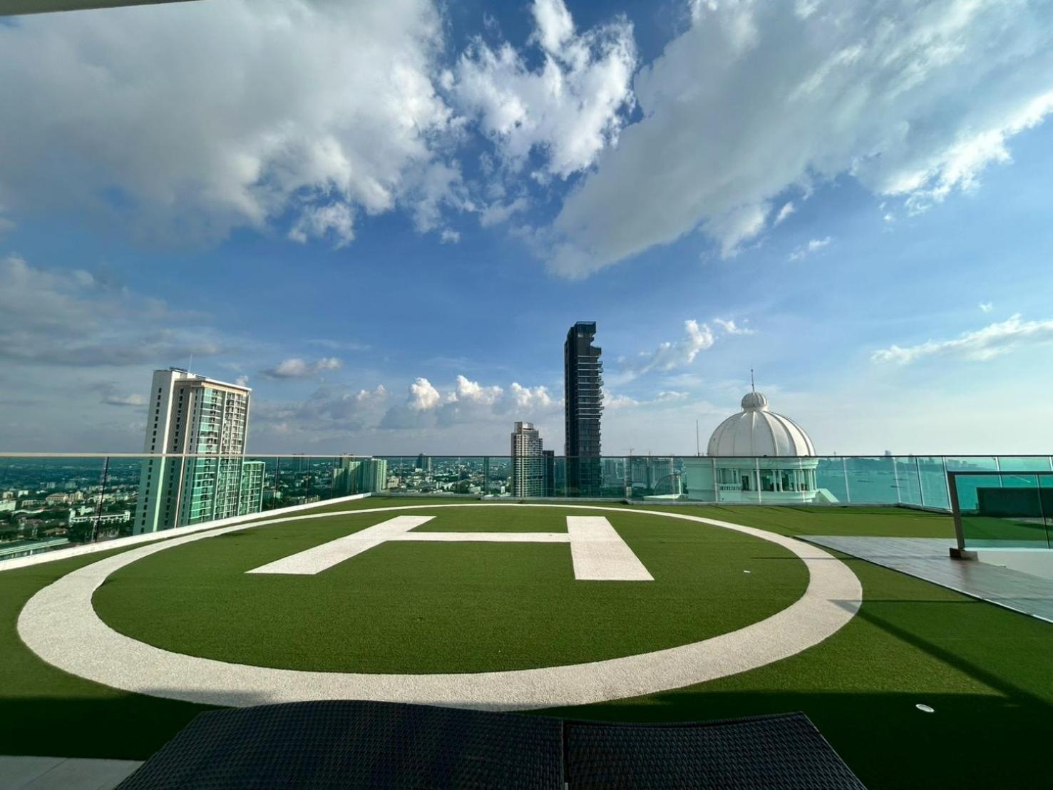Apartment Wong Amat Tower 2808