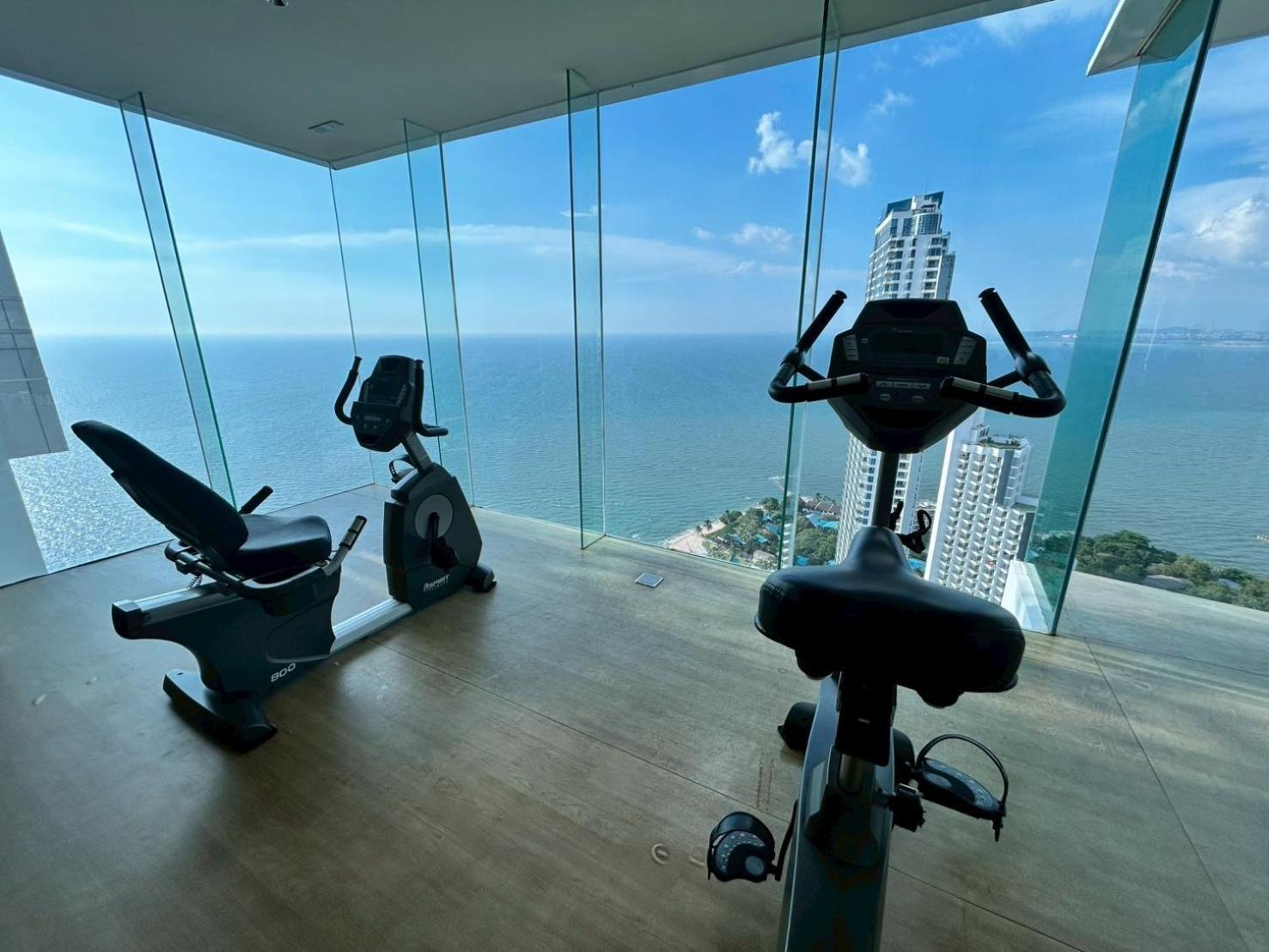 Apartment Wong Amat Tower 2808 *