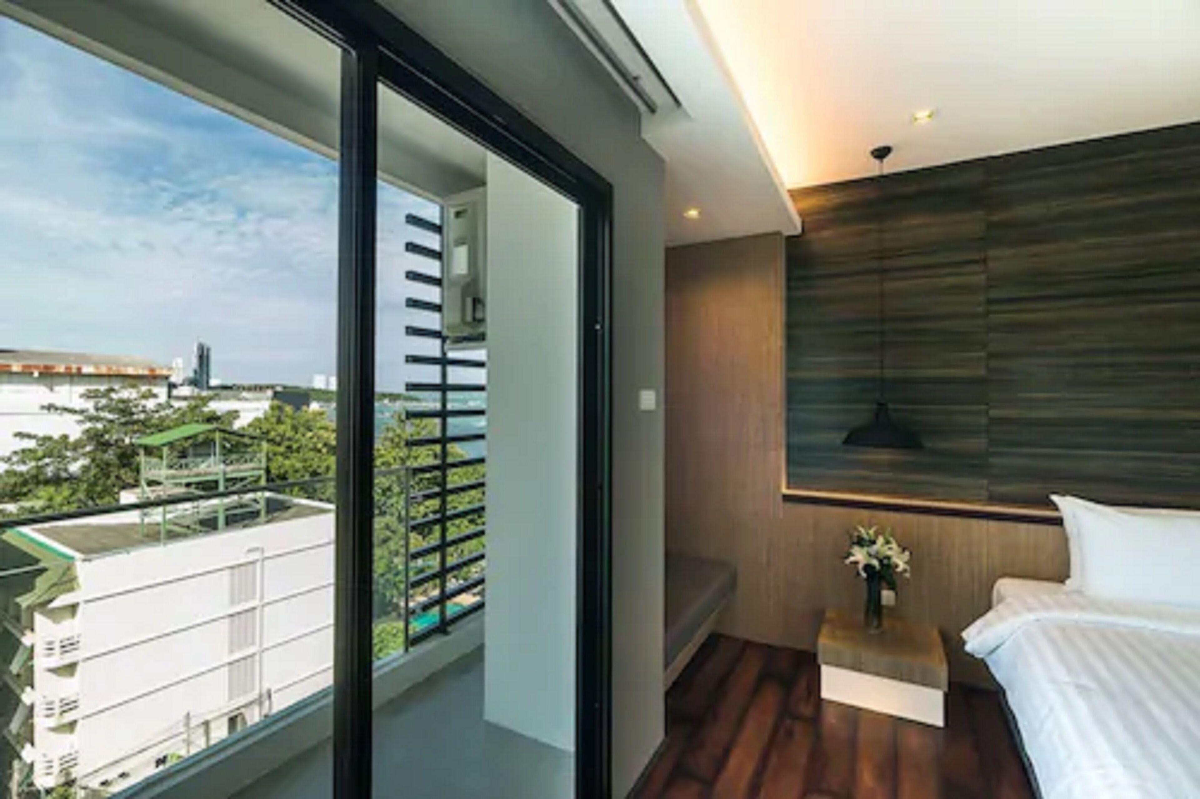 Hotel Sea Me Spring Tree Hotel (Adults Only) 3*