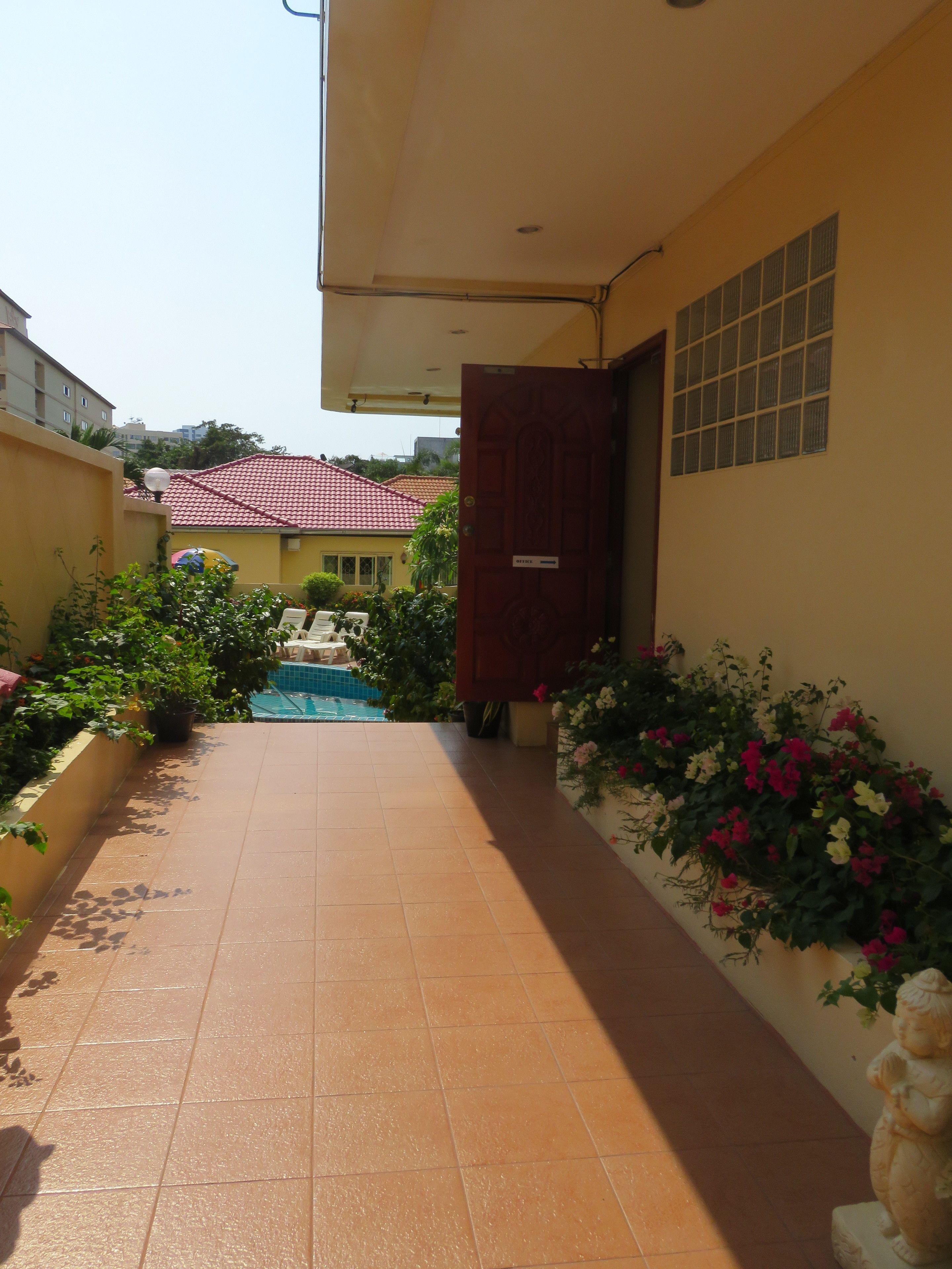 Hotel Butterfly Garden Boutique Residence: Luxury With Baths 4*