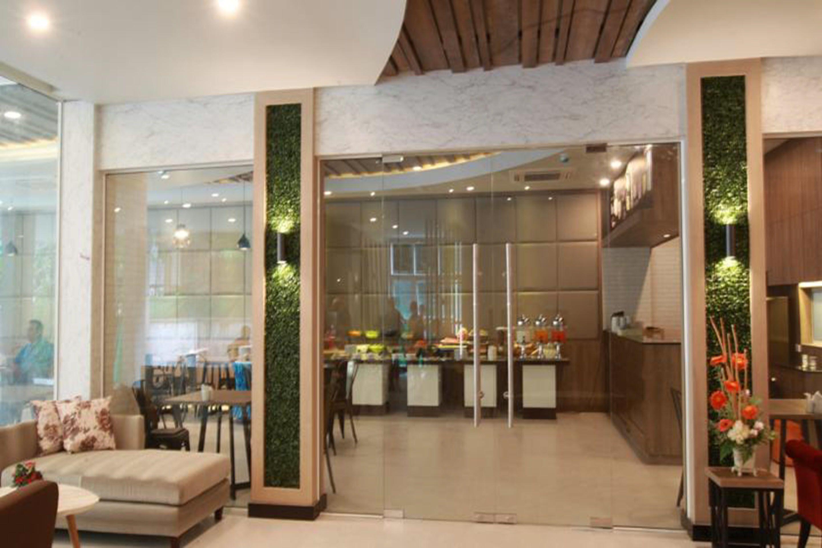 โรงแรม Levana - Sha Extra
