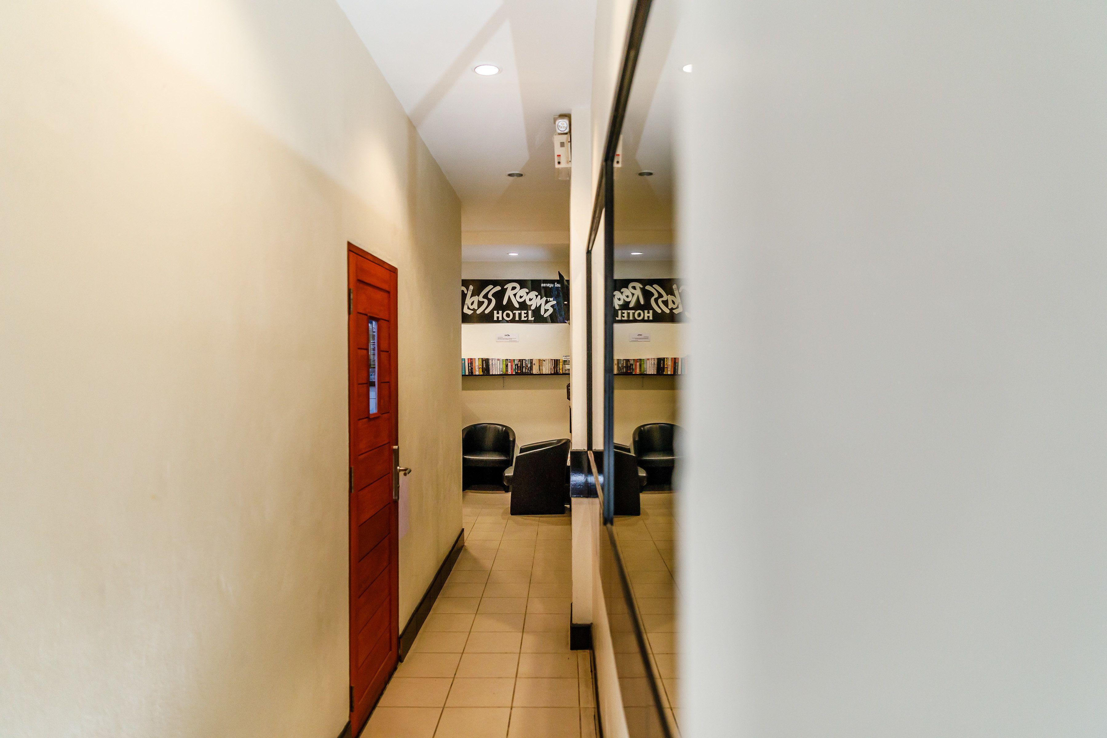 Hotel The Classroom 3*