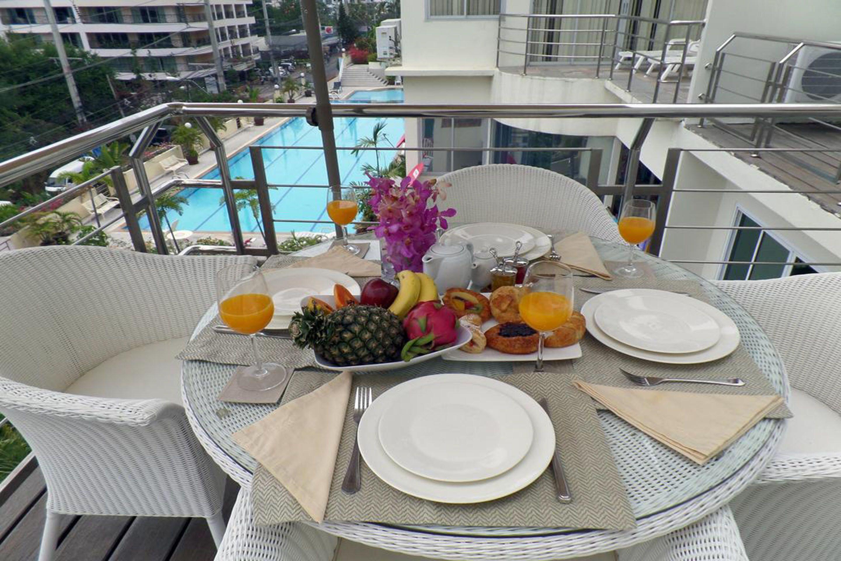 Aparthotel Westbury Pattaya