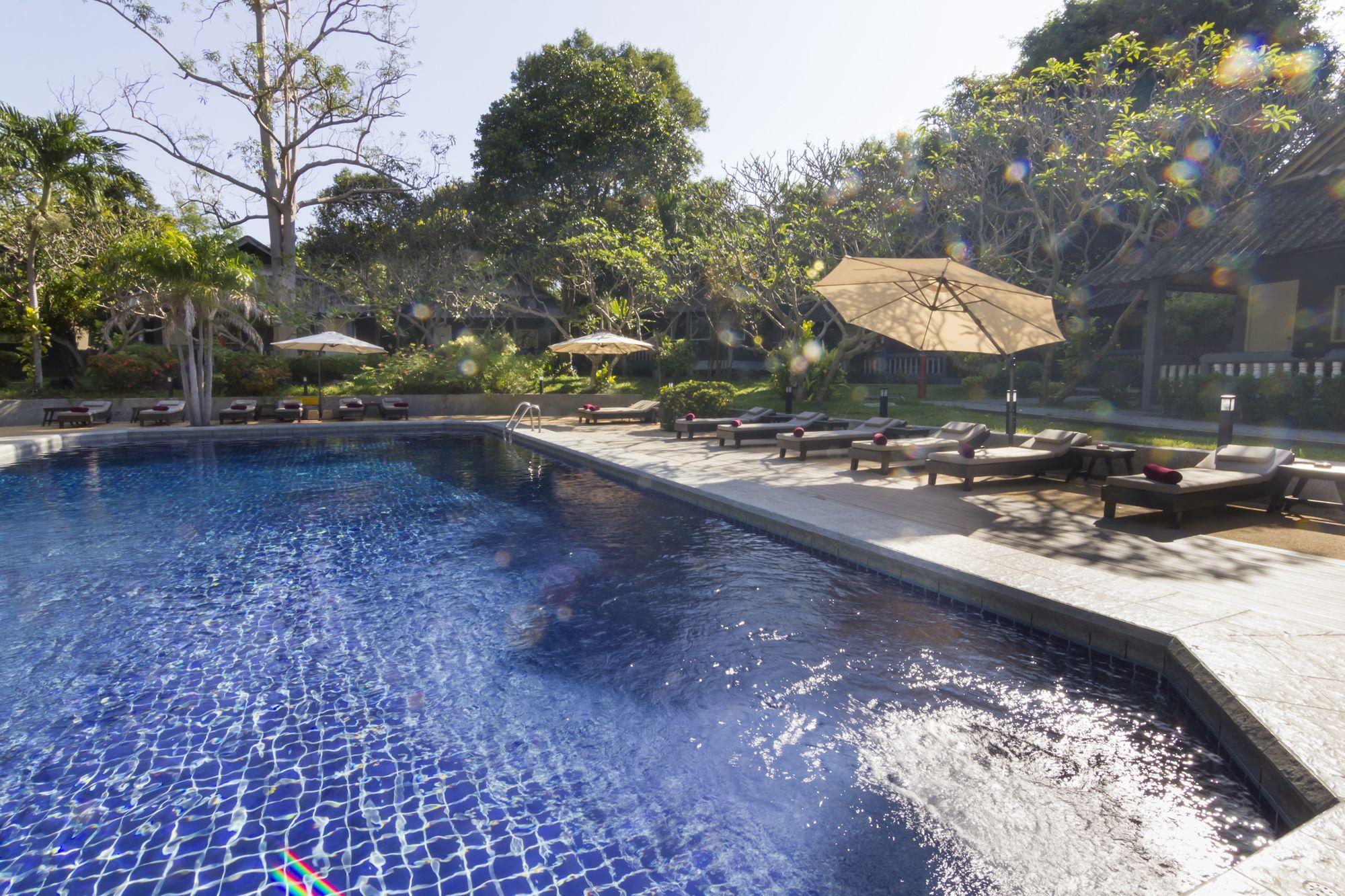 Hotel Let's Hyde & - Pool Pattaya