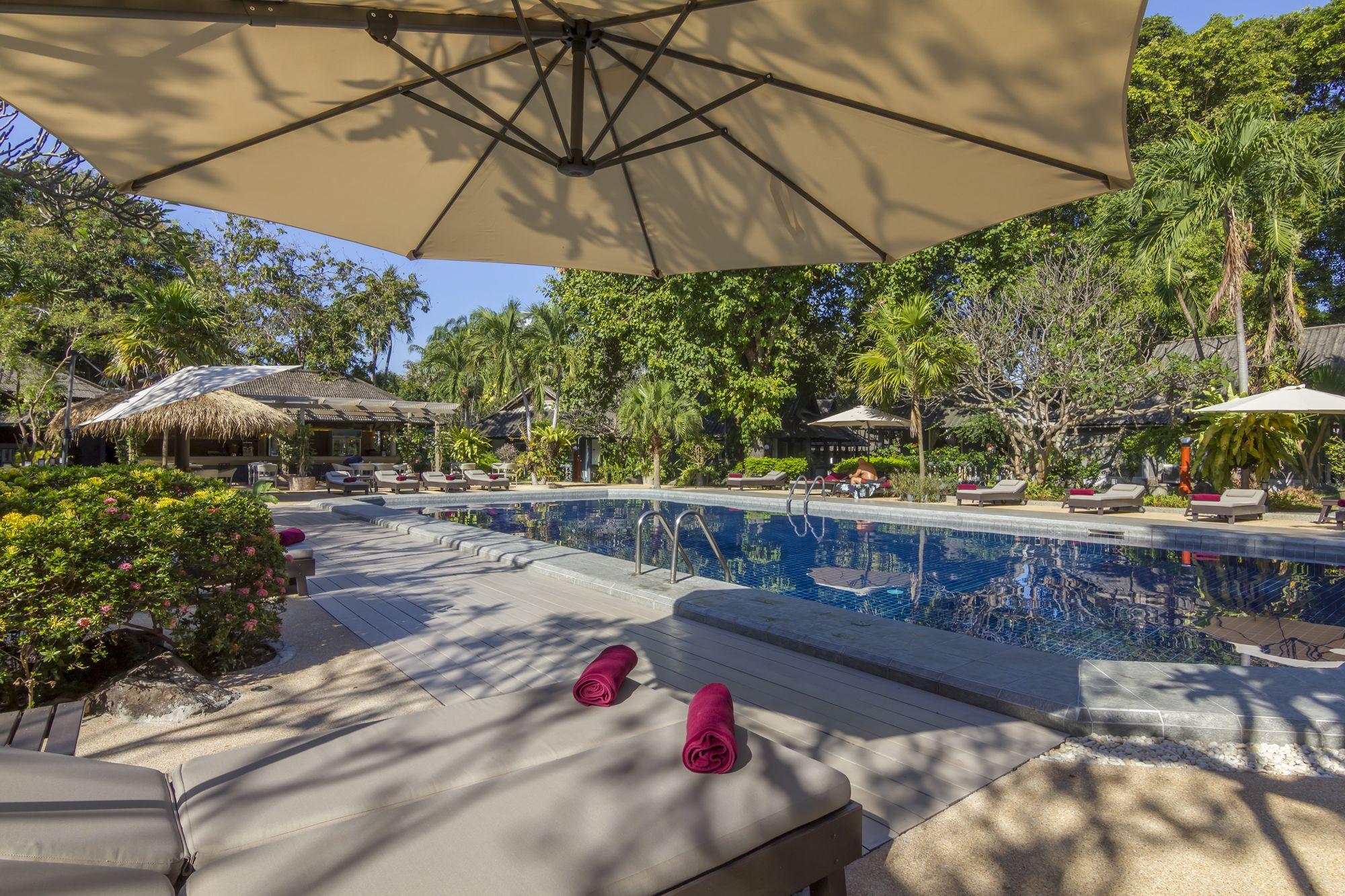 Hotel Let's Hyde & - Pool