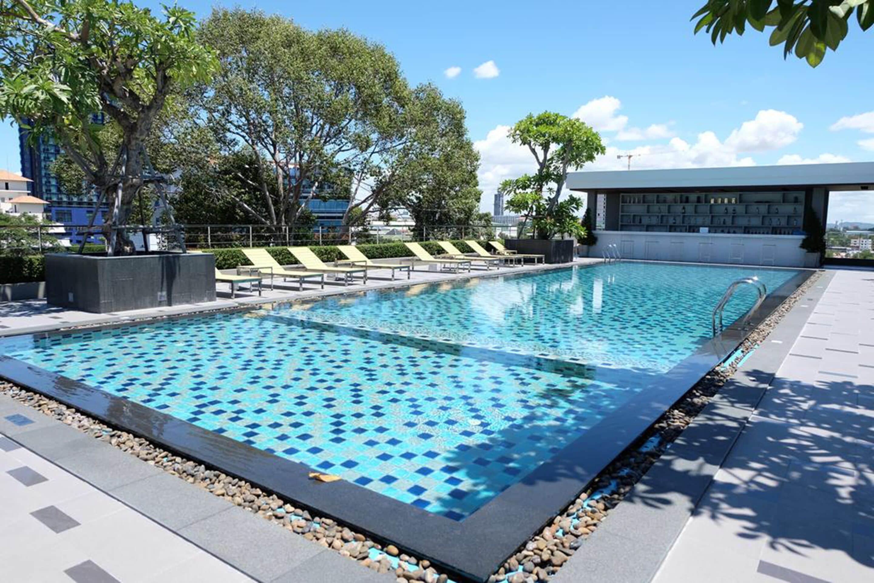 Season Five 4* Pattaya