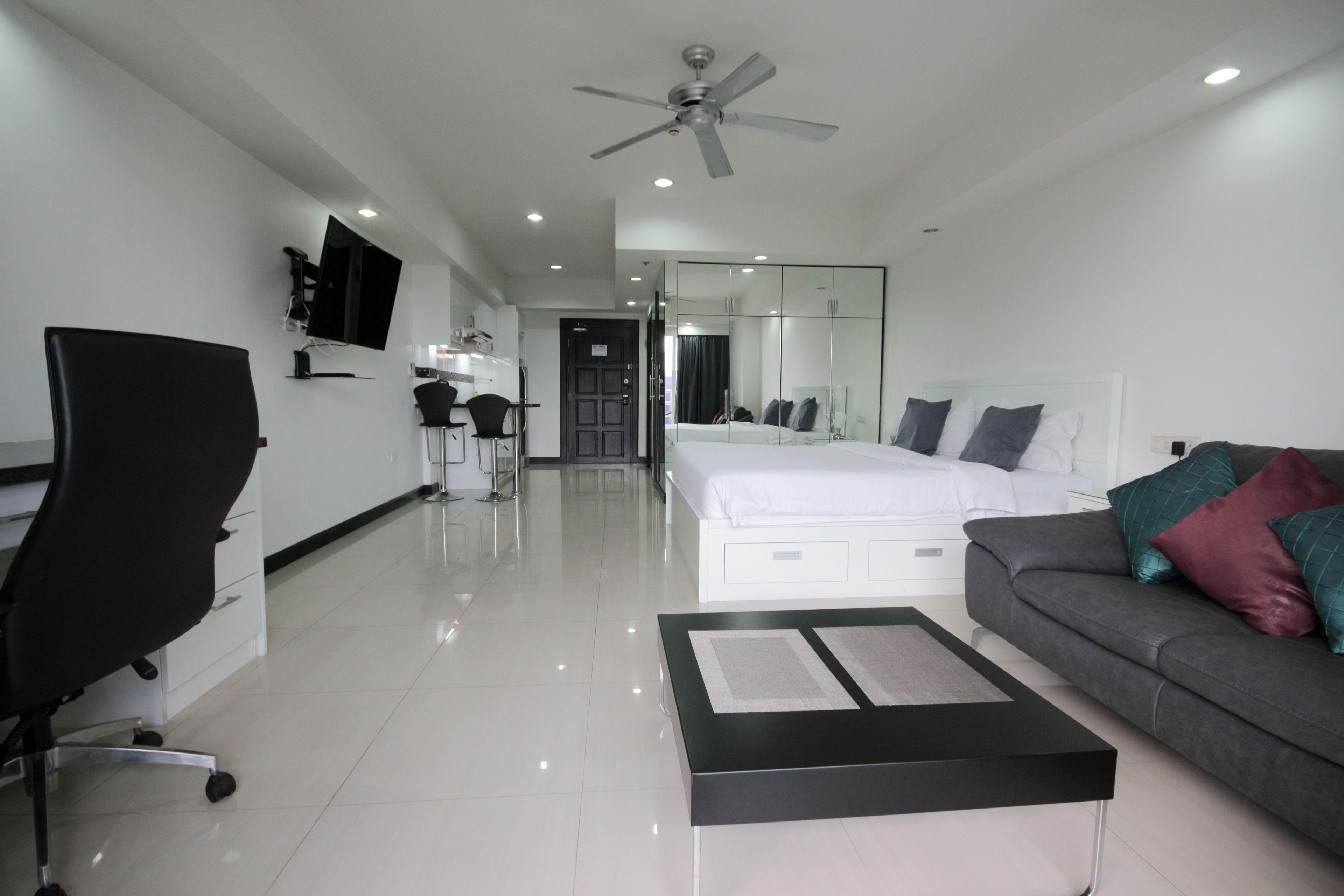 View Talay 6 By Pat 42 *