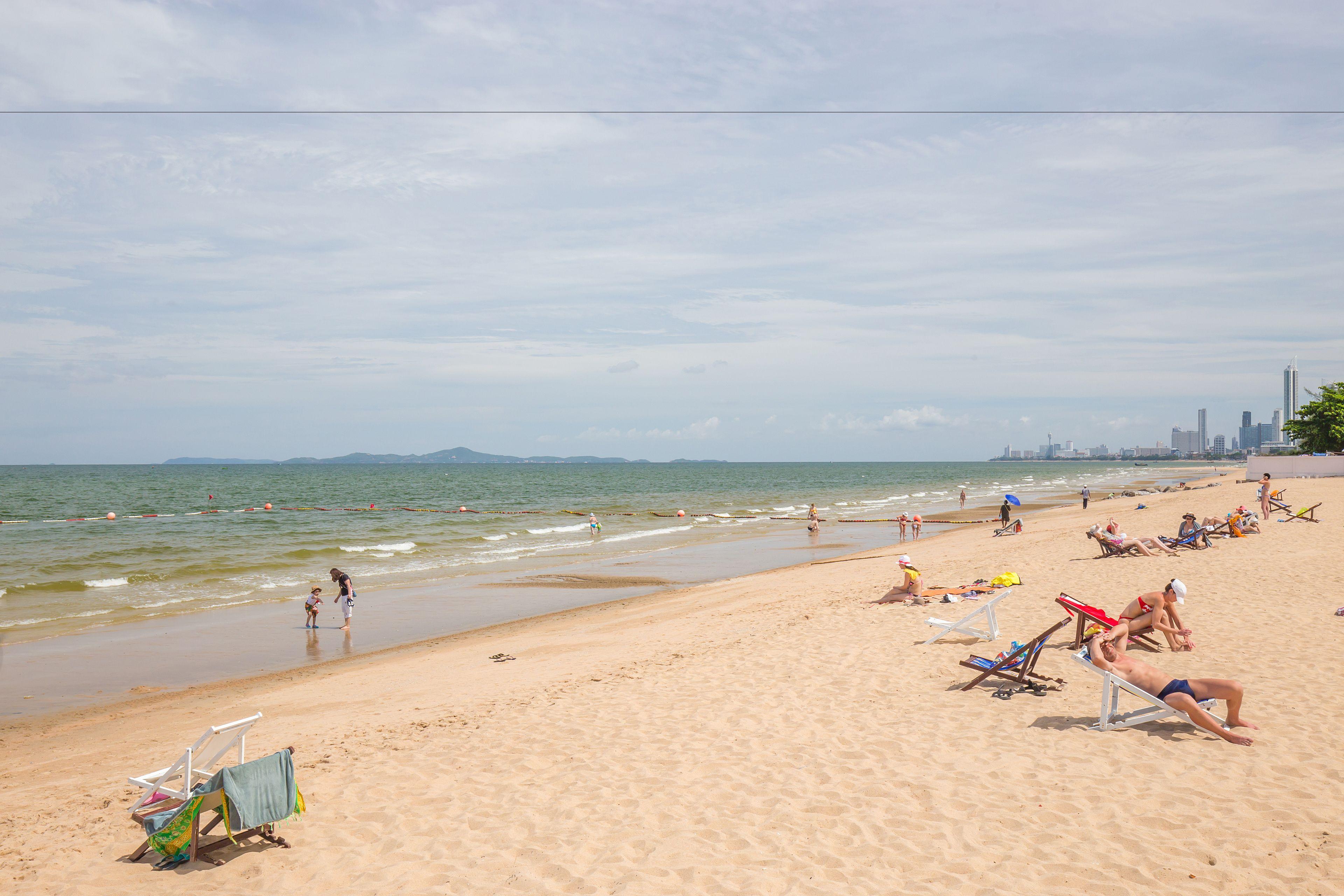 โรงแรม Ambassador Jomtien Wing Pattaya
