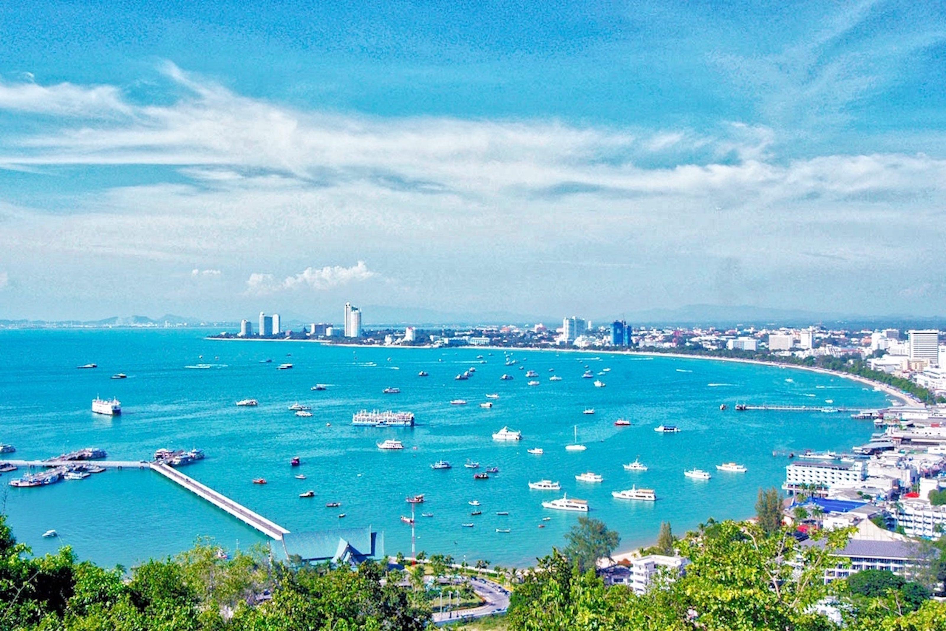Phratamnak - 100 Meter From Apartment Pattaya