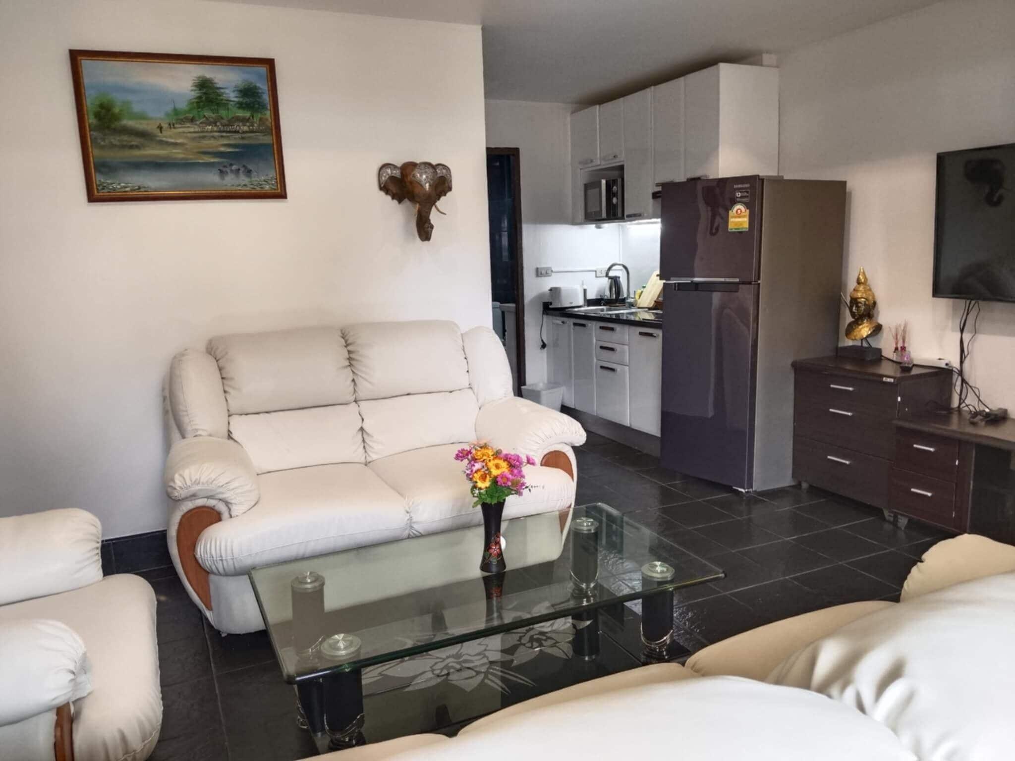 Apartment Phratamnak - 100 Meter From Pattaya