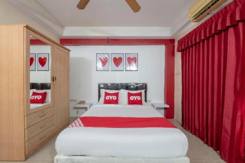 Oyo 75381 Billabong Hotel Pattaya