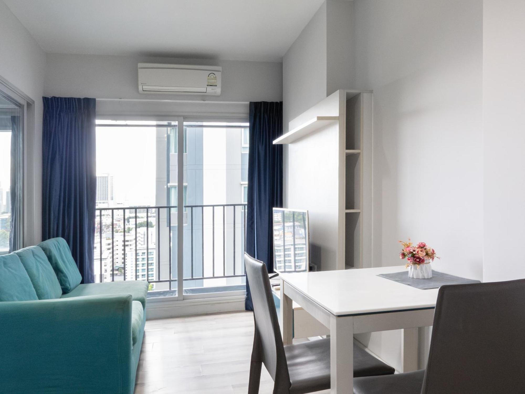 Apartment Sawadee Suites