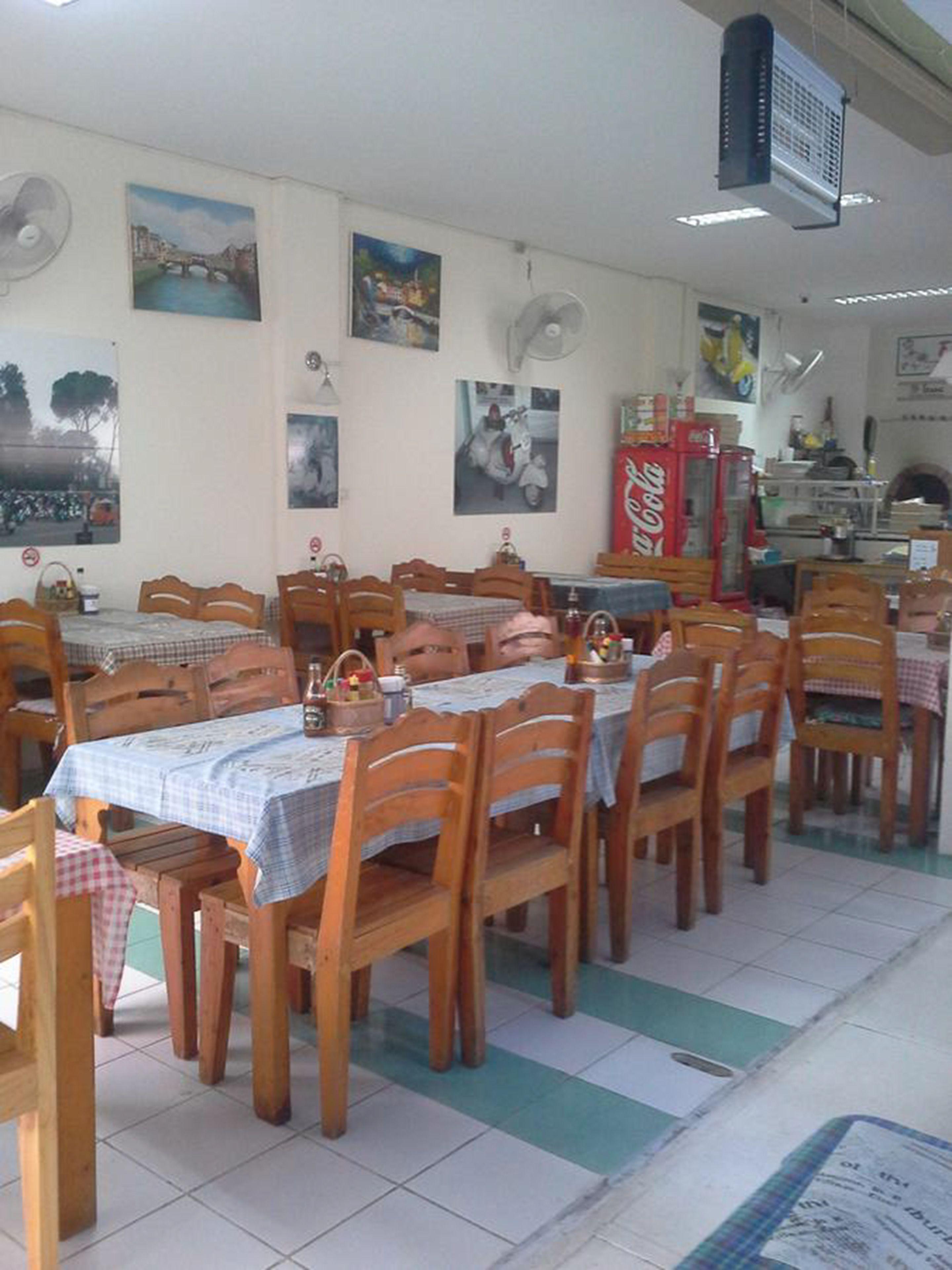 Pizza Italy Restaurant And *