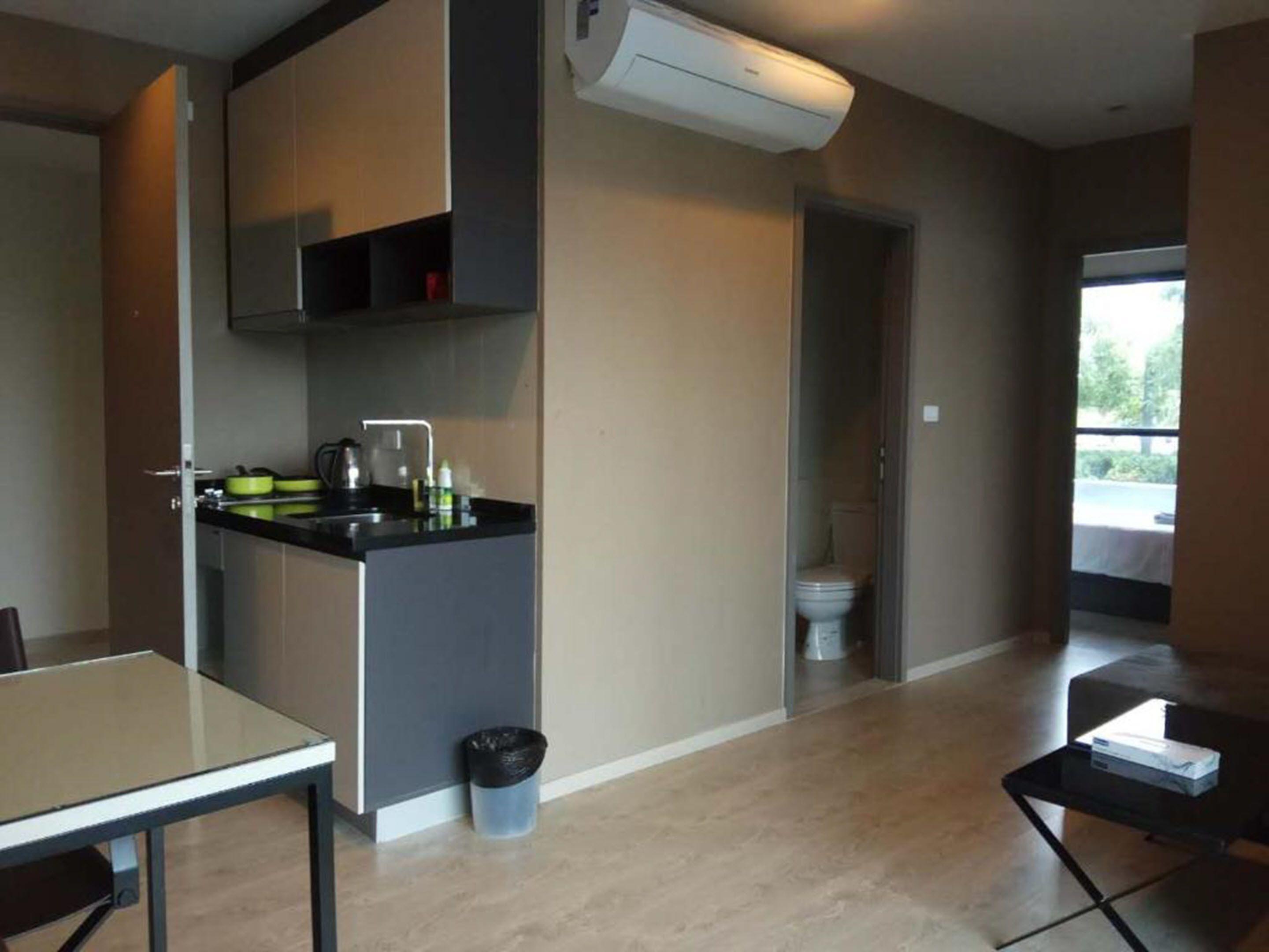 Many The Base Apartment