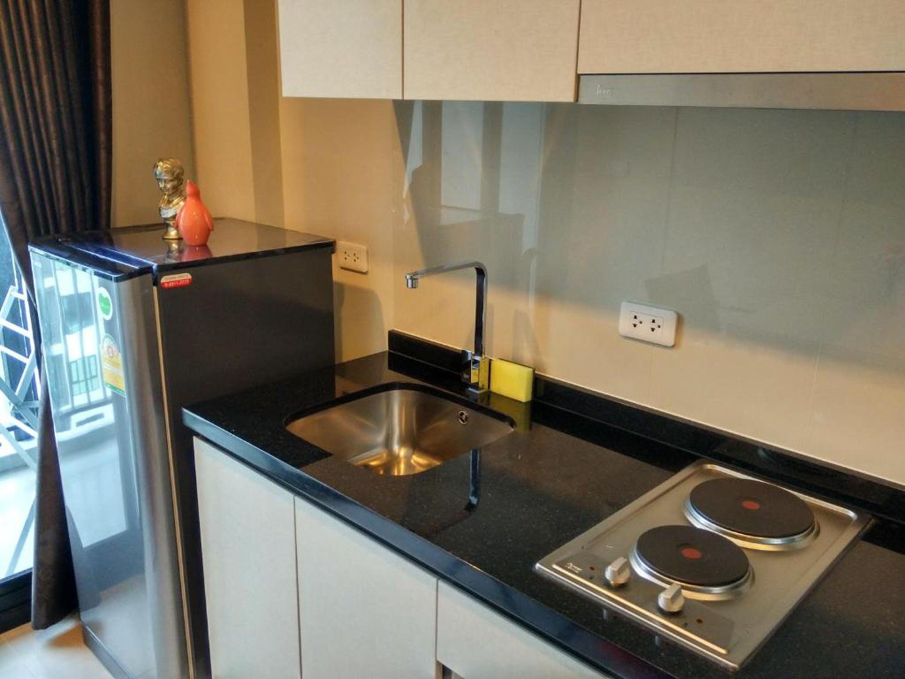 Many The Base Pattaya