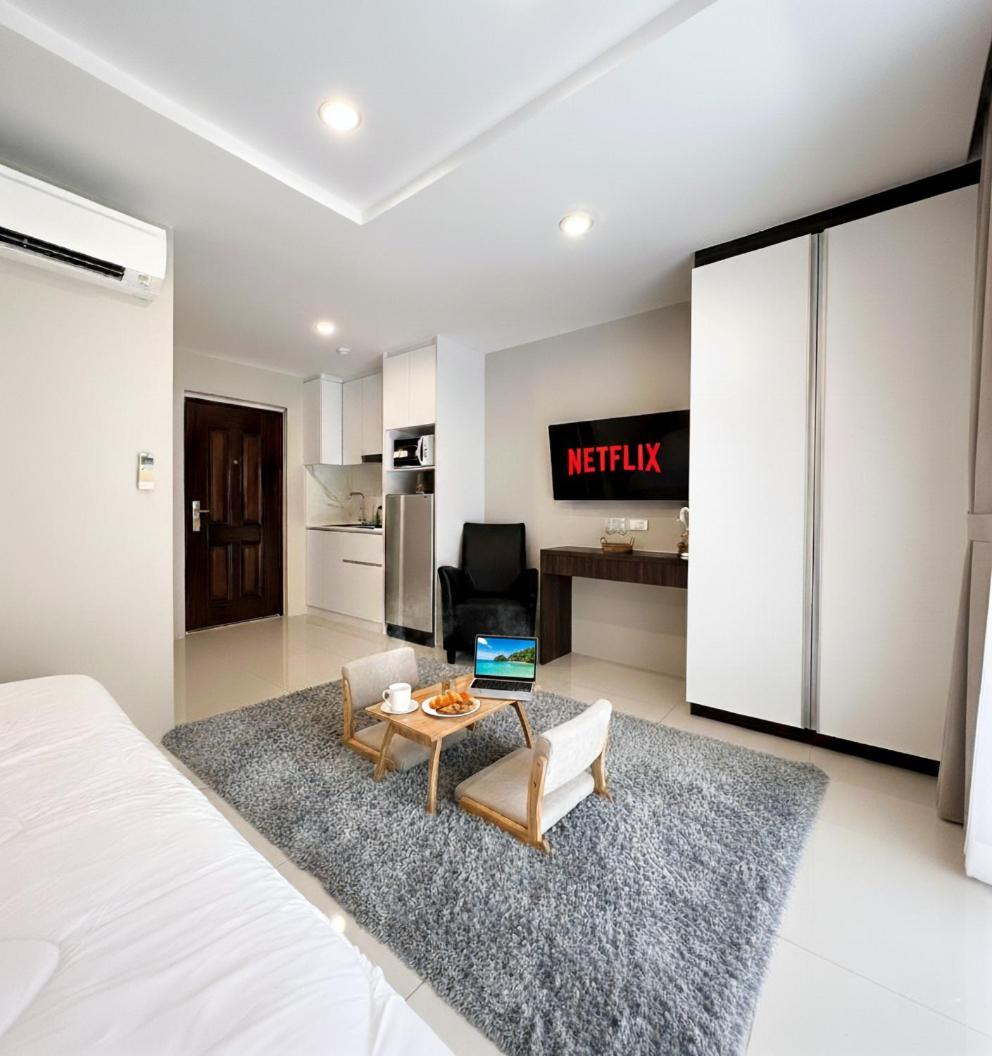 Modern - Phratamnak Jomtien อพาร์ทเม้น