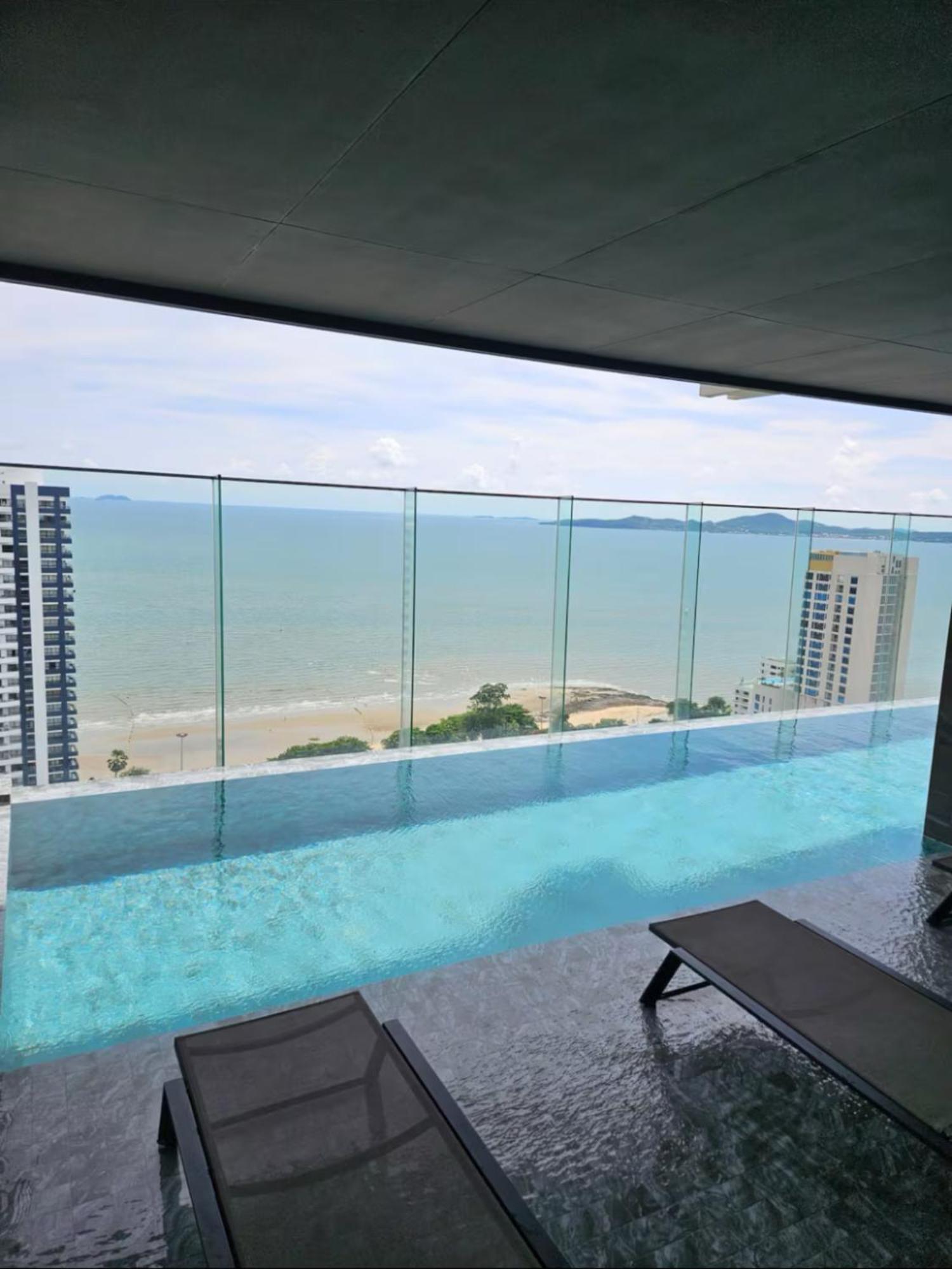 The Panora Luxury Seaview