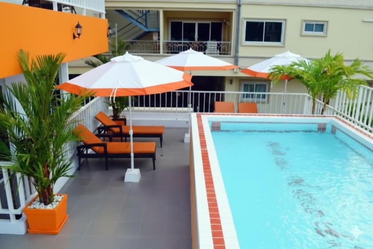 Modern - Phratamnak Jomtien Pattaya