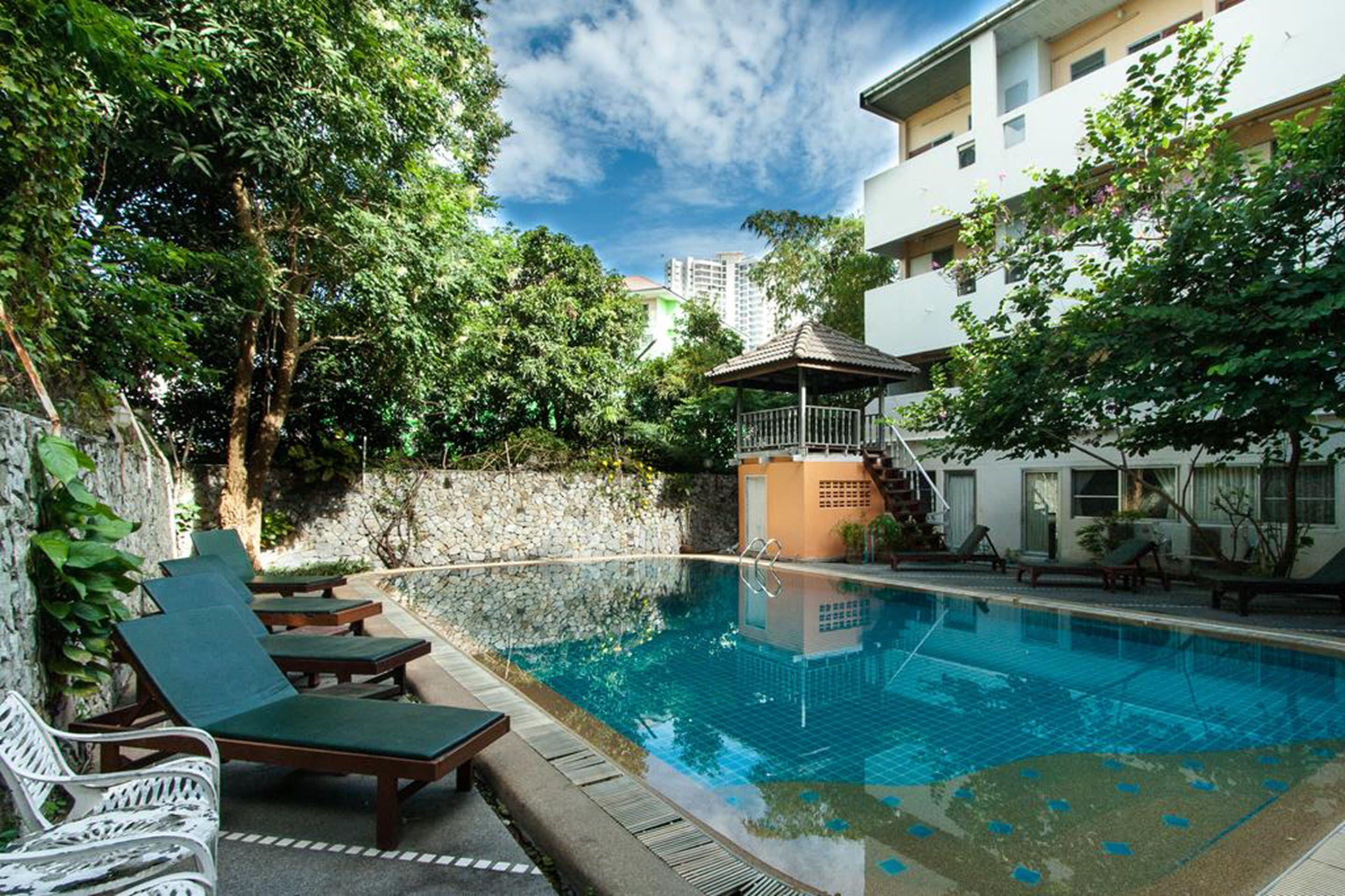 Sawasdee Place Hotel