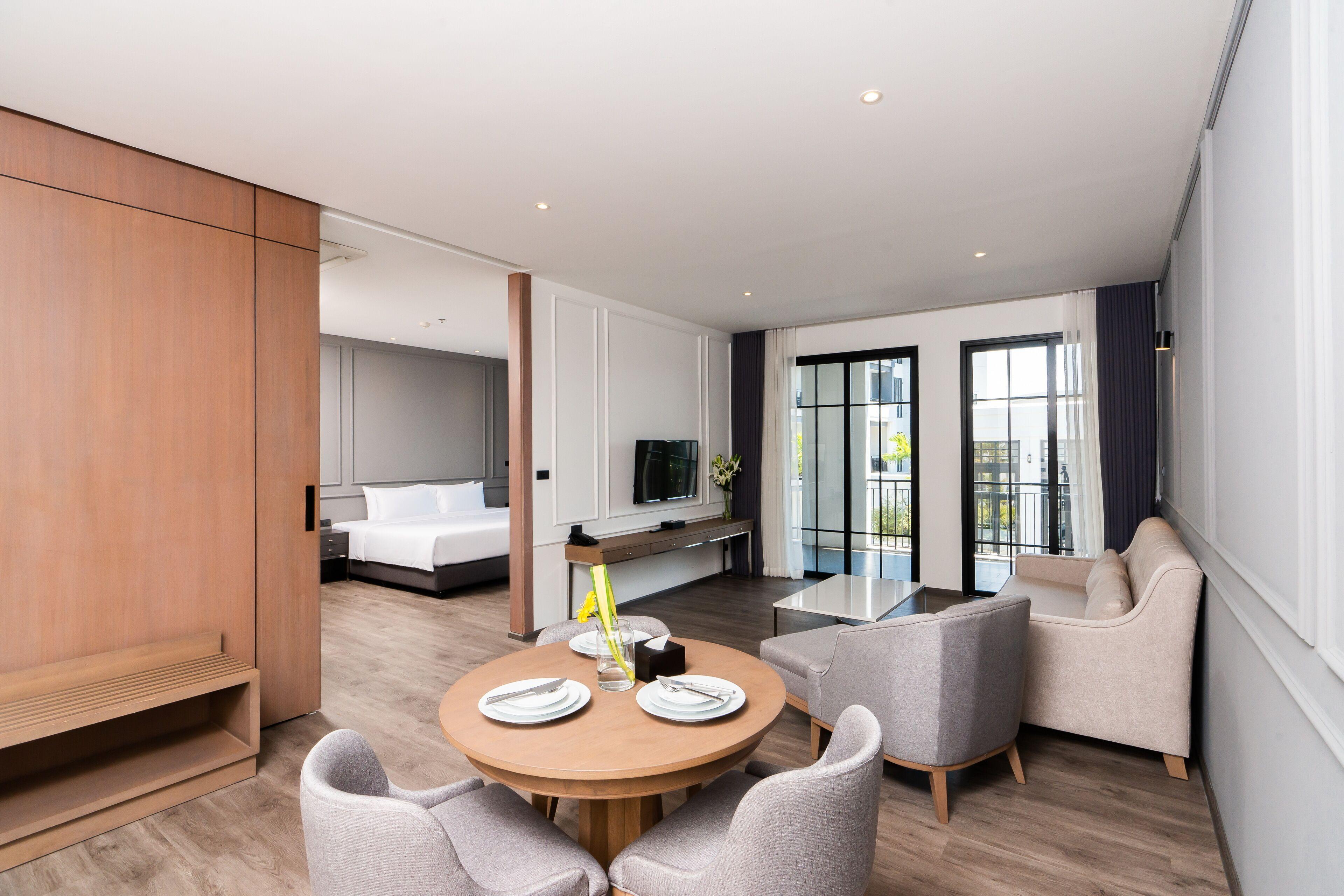 Hotel One Patio - Sha Extra Pattaya