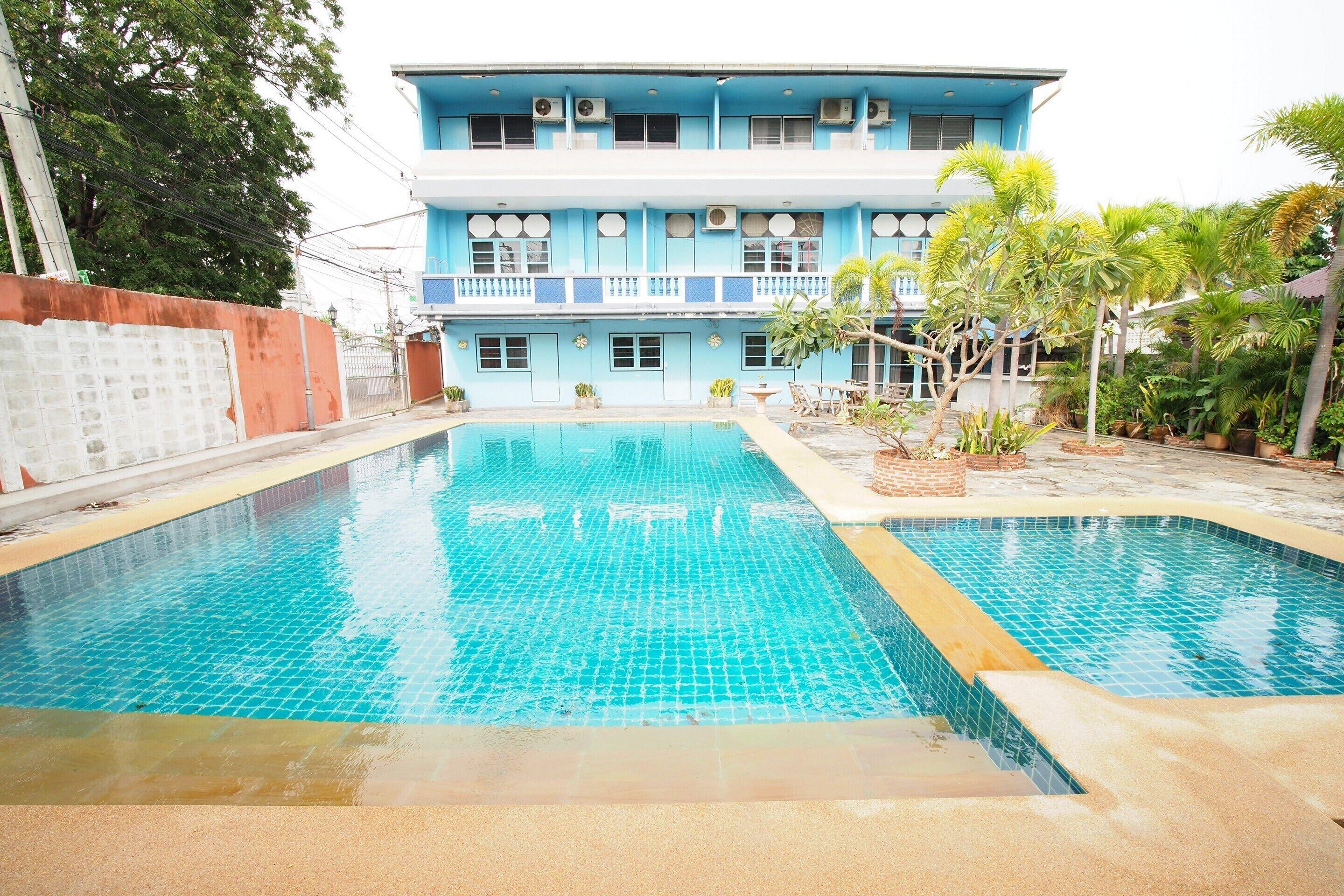 Oyo 1004 Naklua Mansion Hotel Pattaya