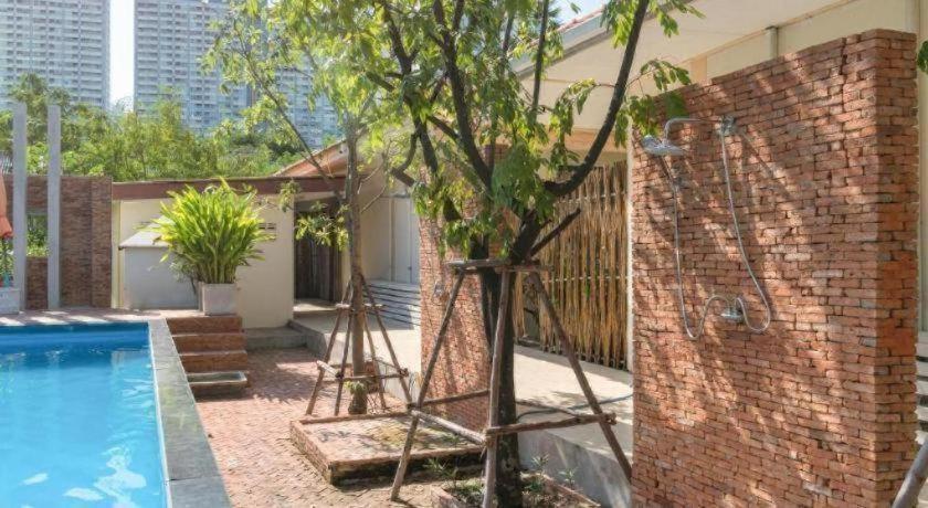 Lotusland 3* Pattaya