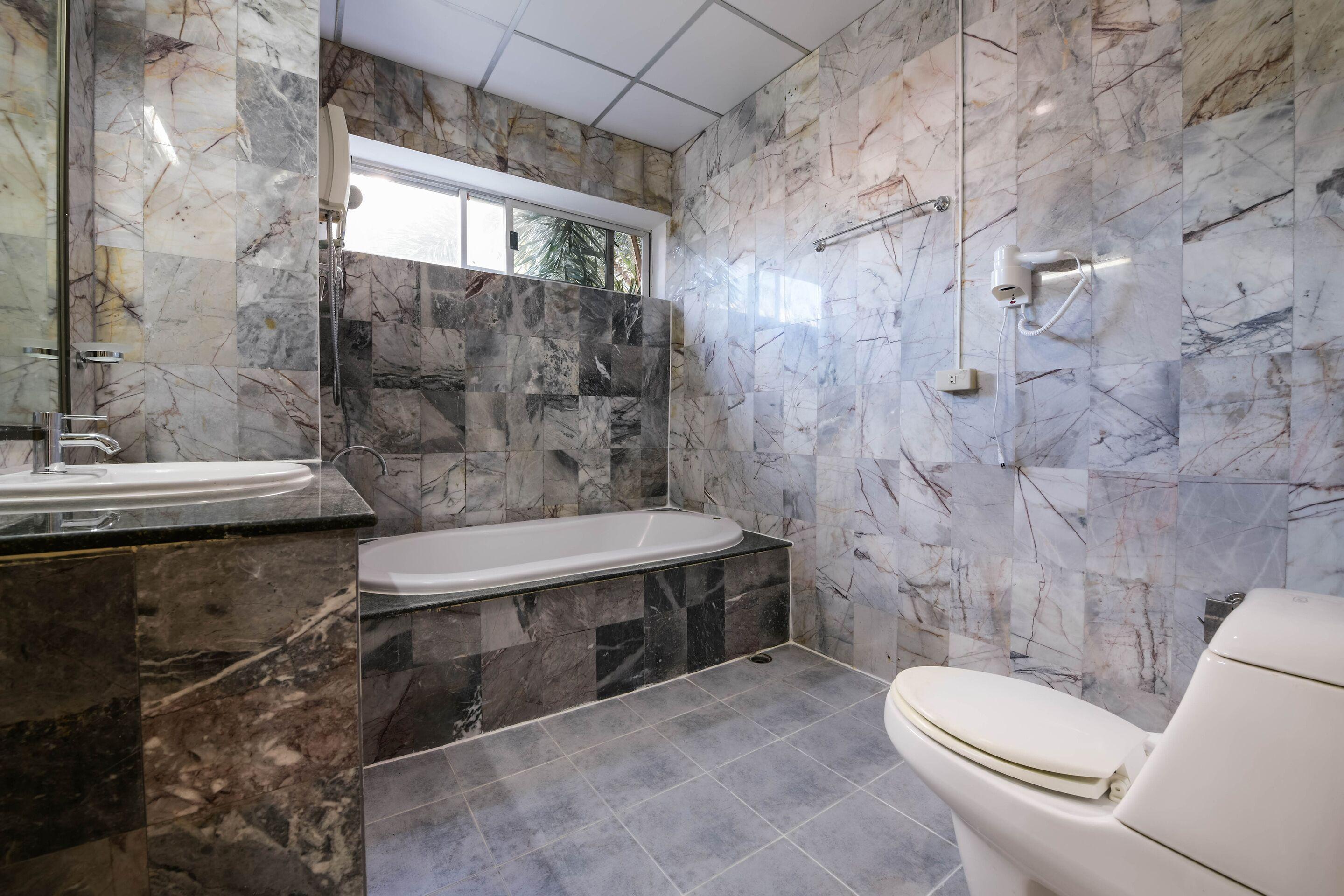 Oyo 438 24 Hotel Pattaya