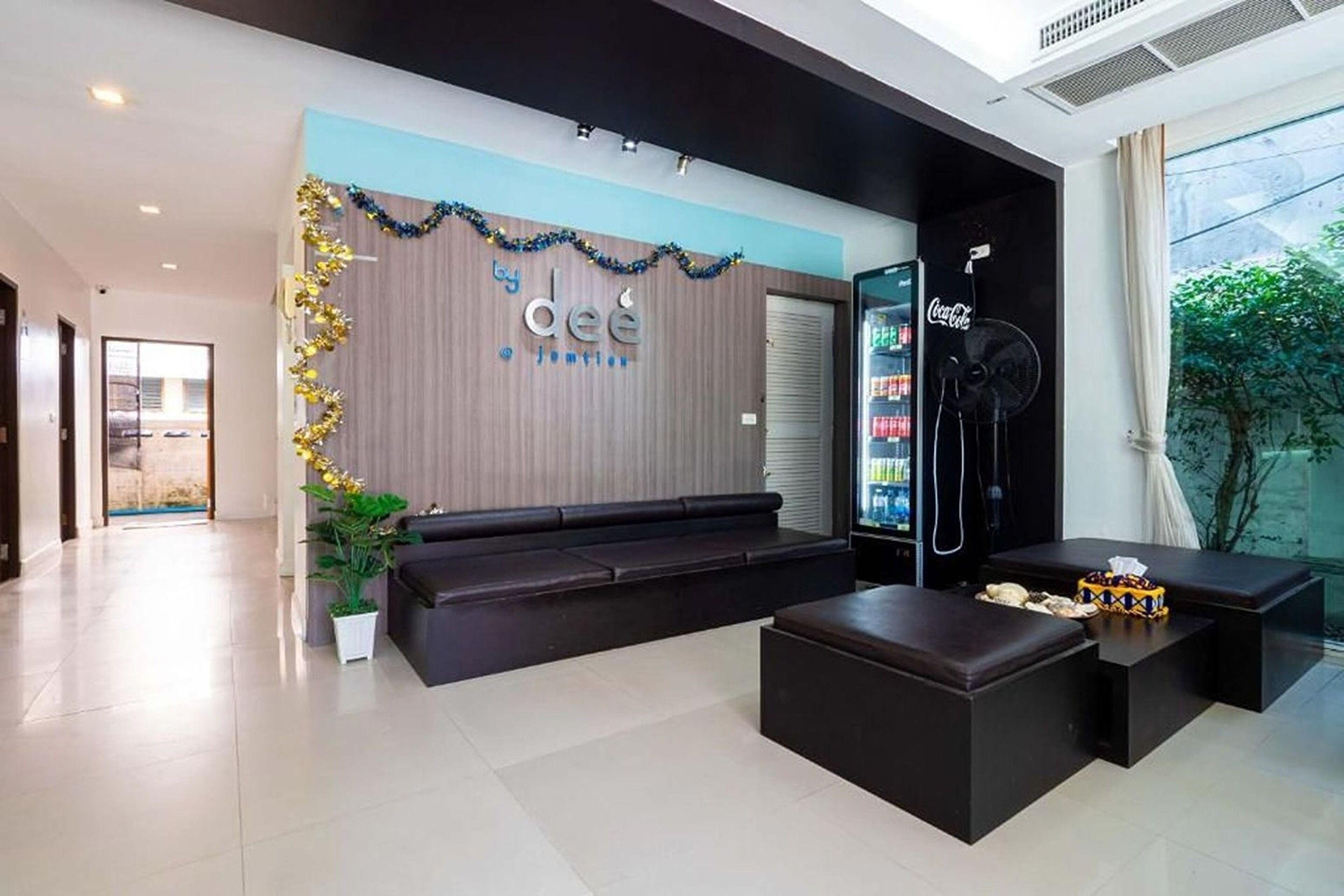 By Dee @jomtien Hotel 3*