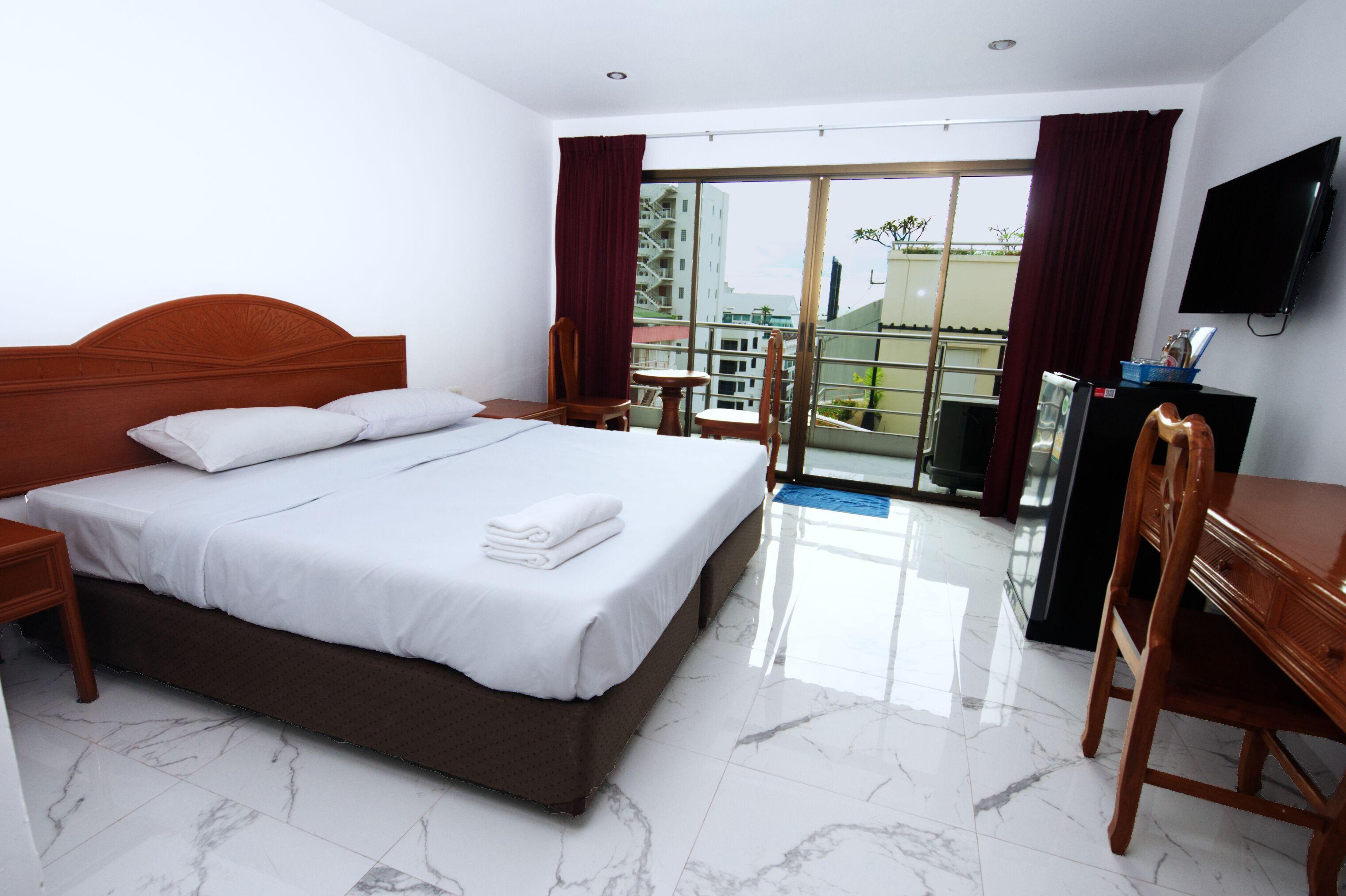 Highfive Hotel Pattaya