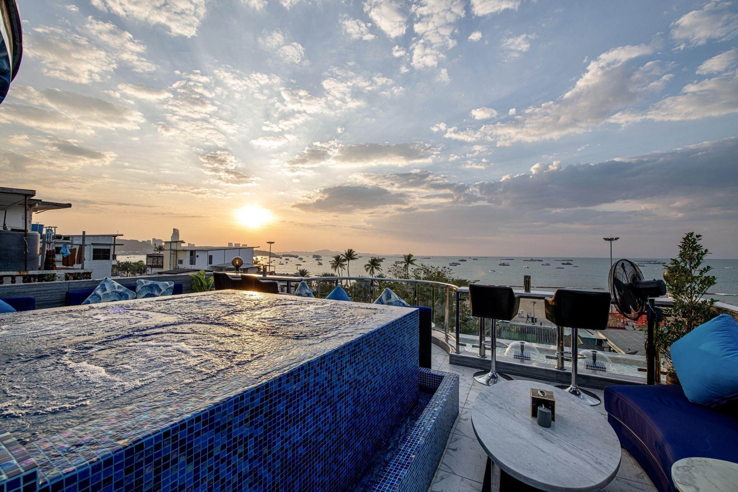 The Globe Hotel, Bar & Restaurant 3*