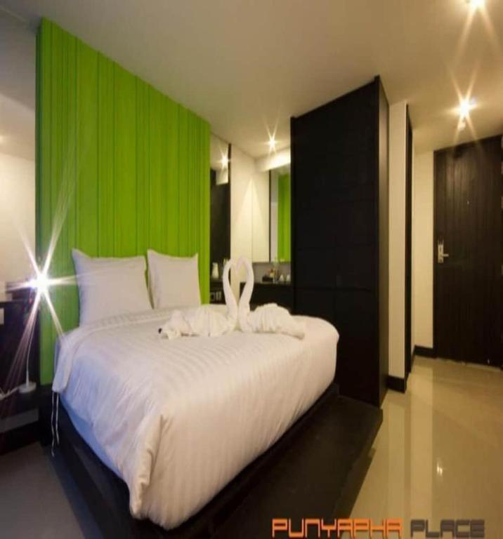 Punyapha Place Hotel 3*