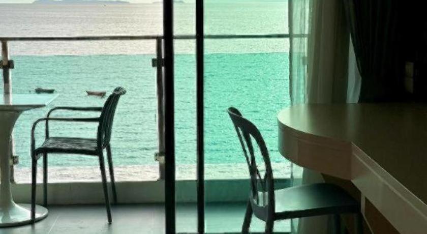 Golden Dragon Pattaya Hotel 3*