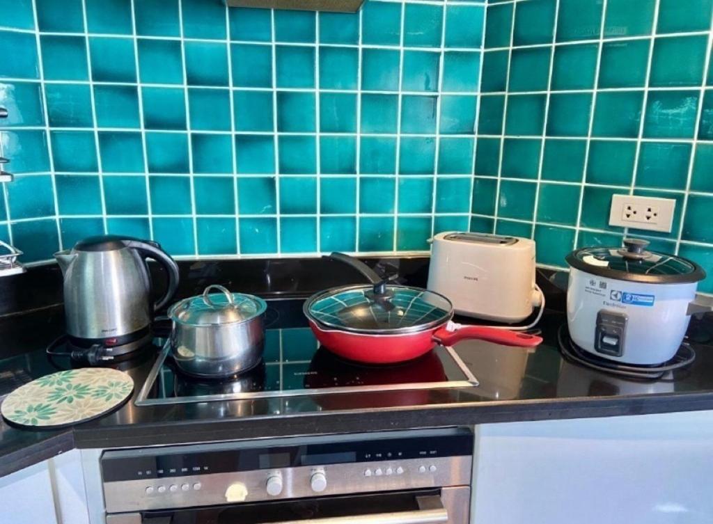 Amazing Spacious Seaview Apartment