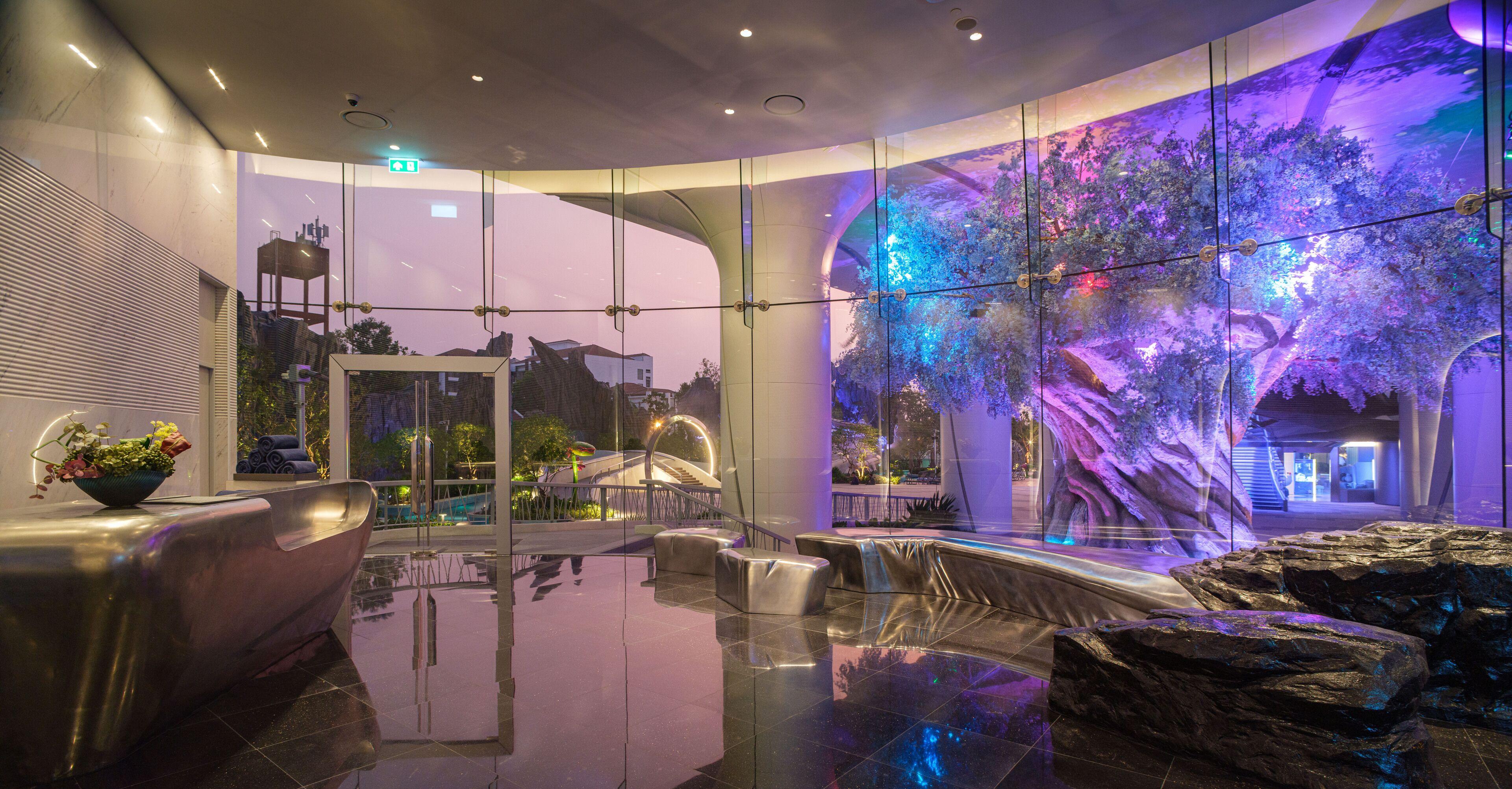 Hotel Grande Centre Point Space