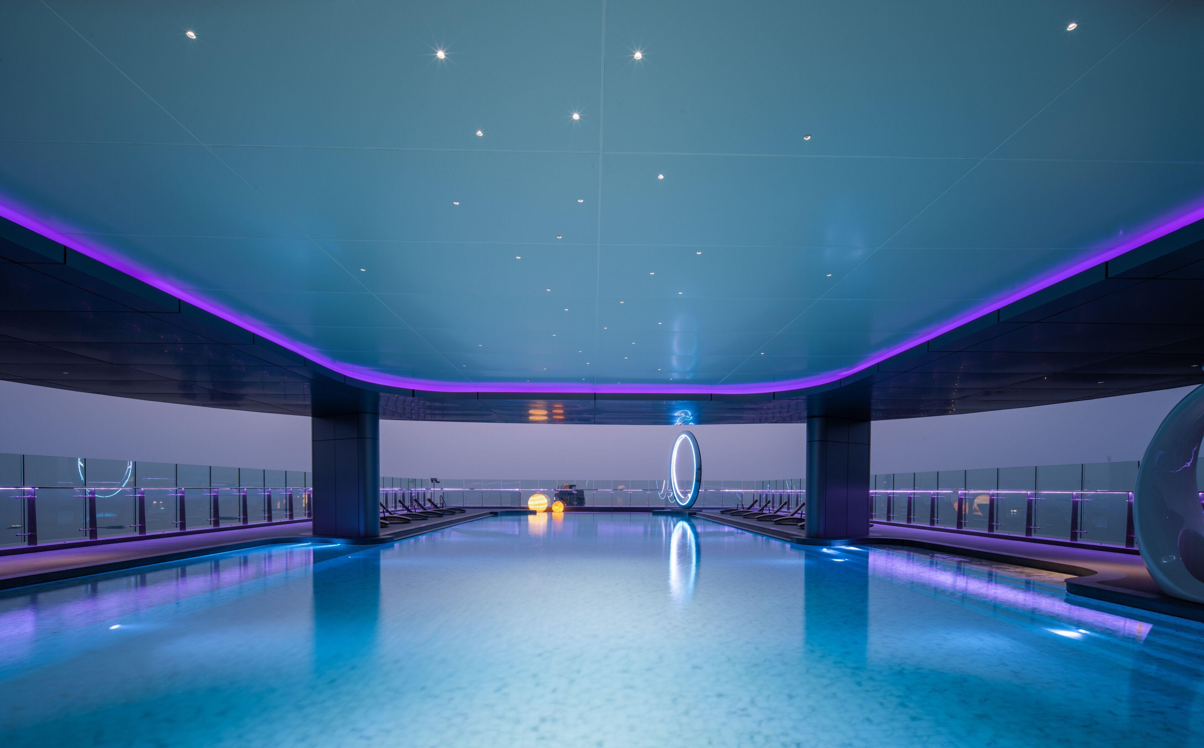 Grande Centre Point Space Hotel 5*