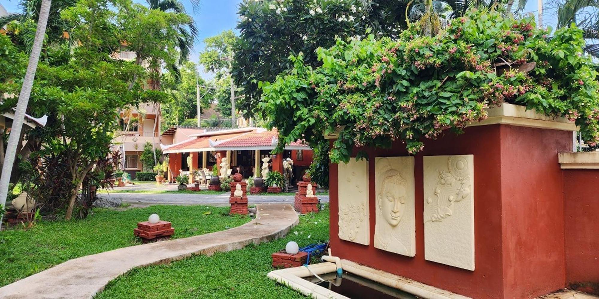 Safari Riviera 3* Pattaya