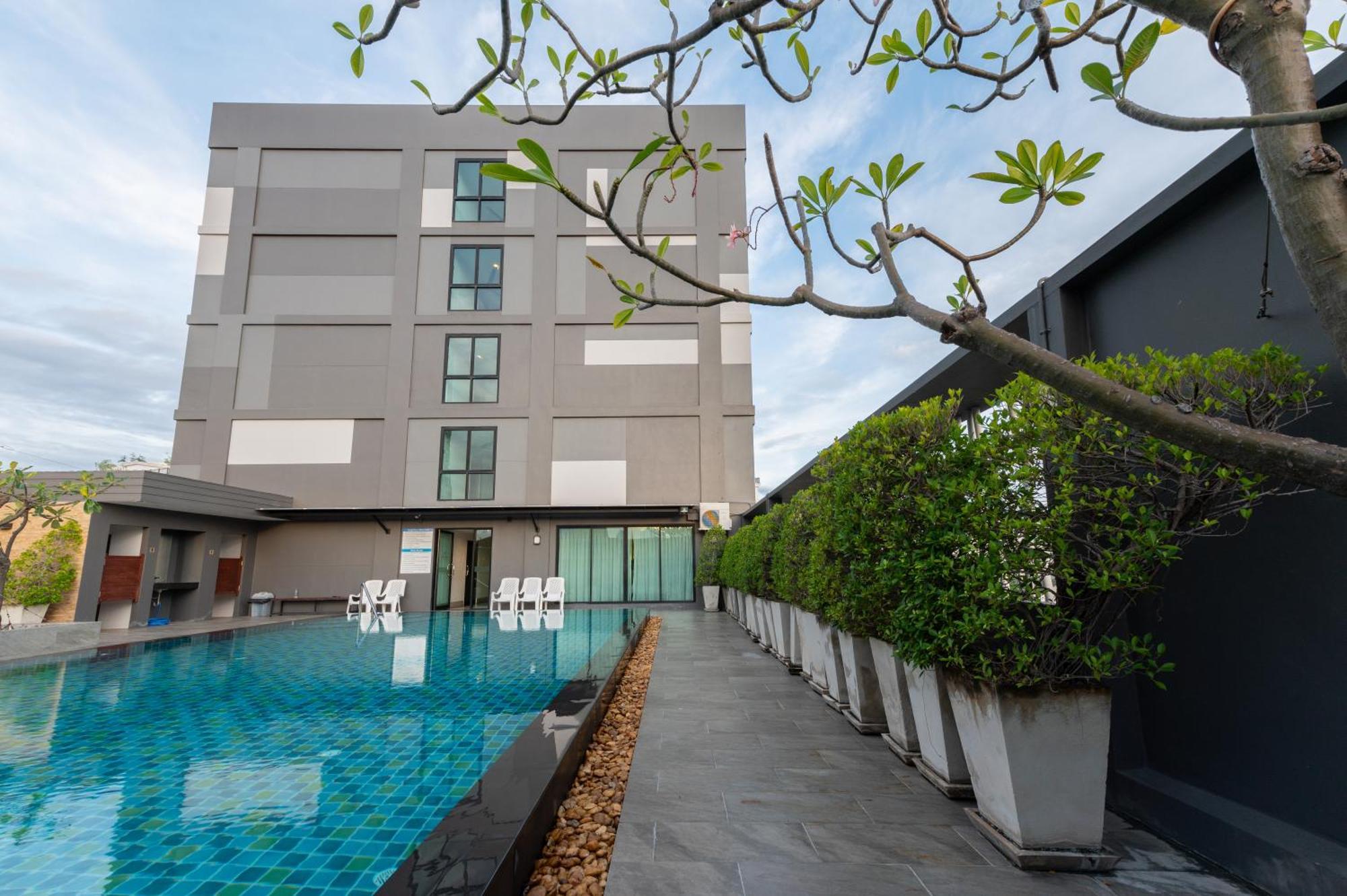 Hotel Arawana Regency South